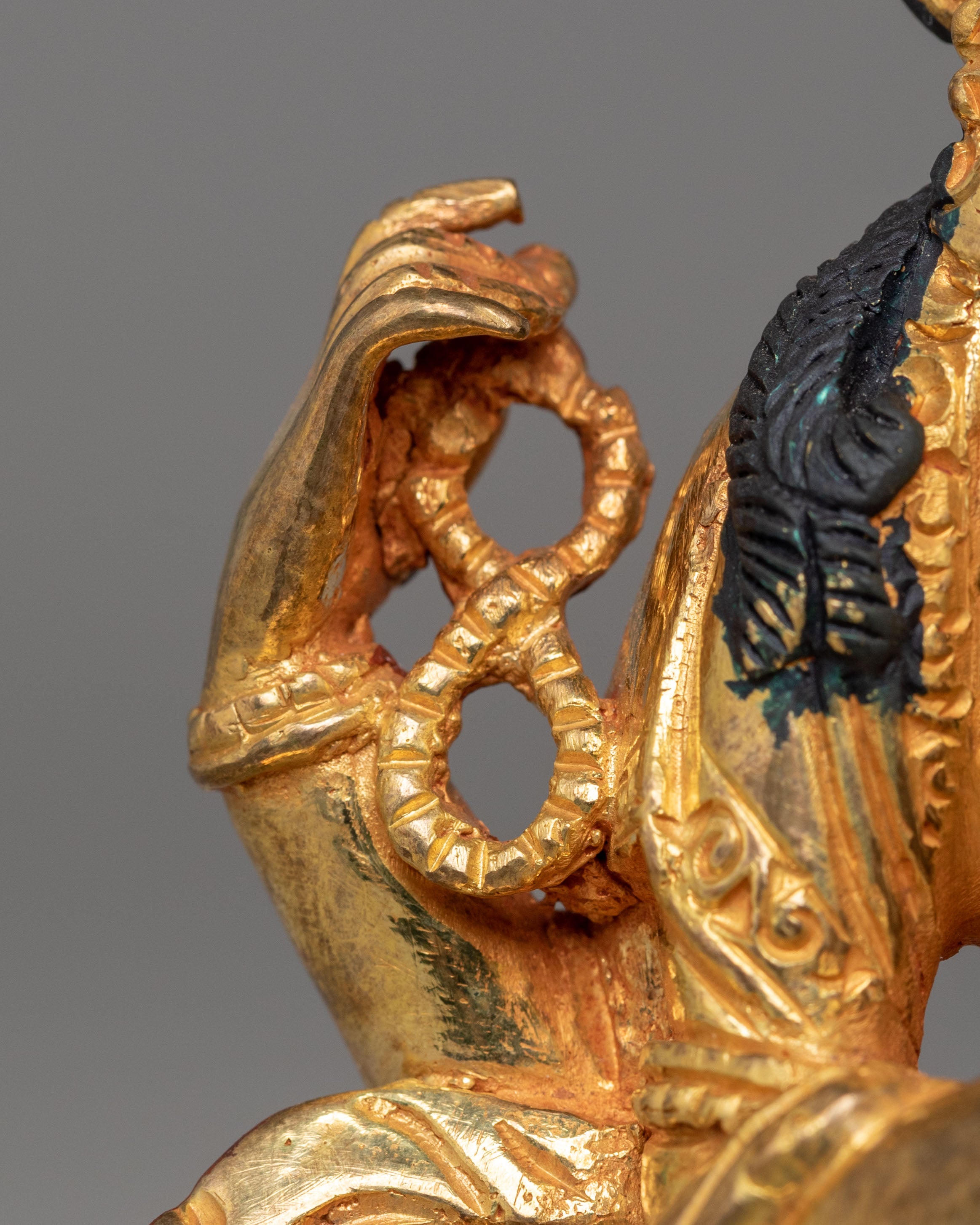 Spiritual Chenrezig on Throne Statue | Symbol of Compassion & Protection