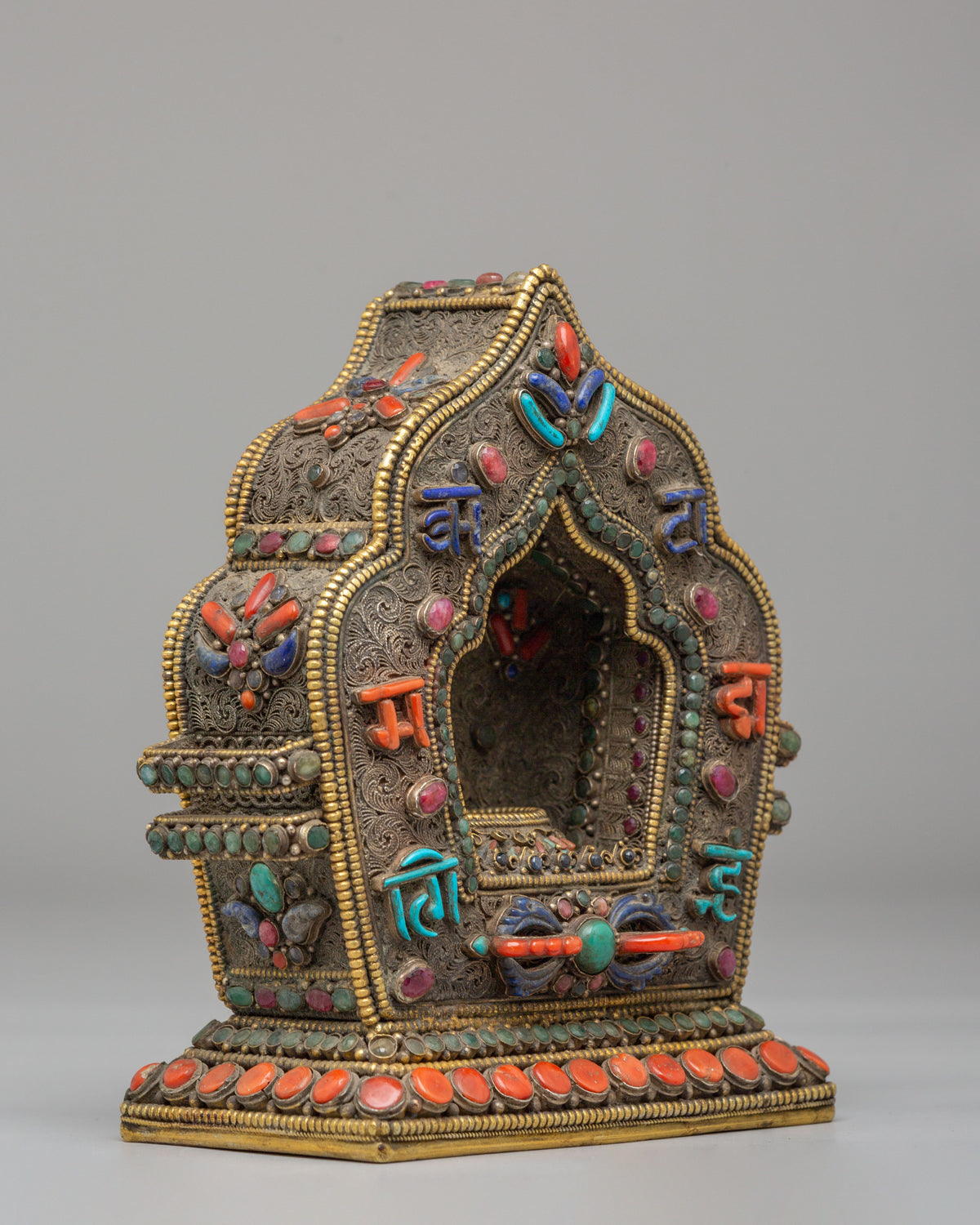 Exclusive Buddhist Ritual Ghau Box | Traditional Tibetan Prayer Box