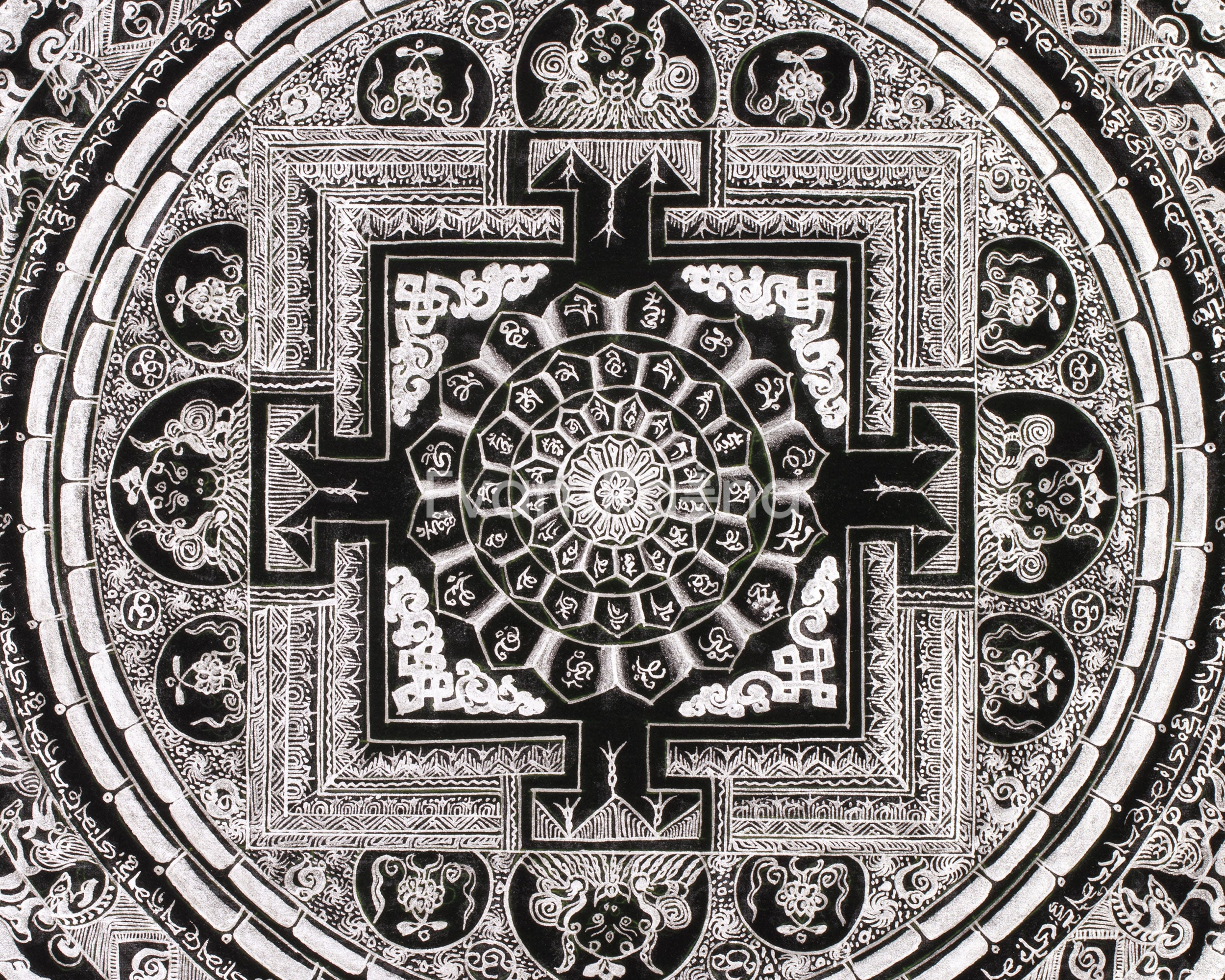 High-Quality Mantra Mandala in Pure Silver | Tibetan Buddhist Symbol for Protection