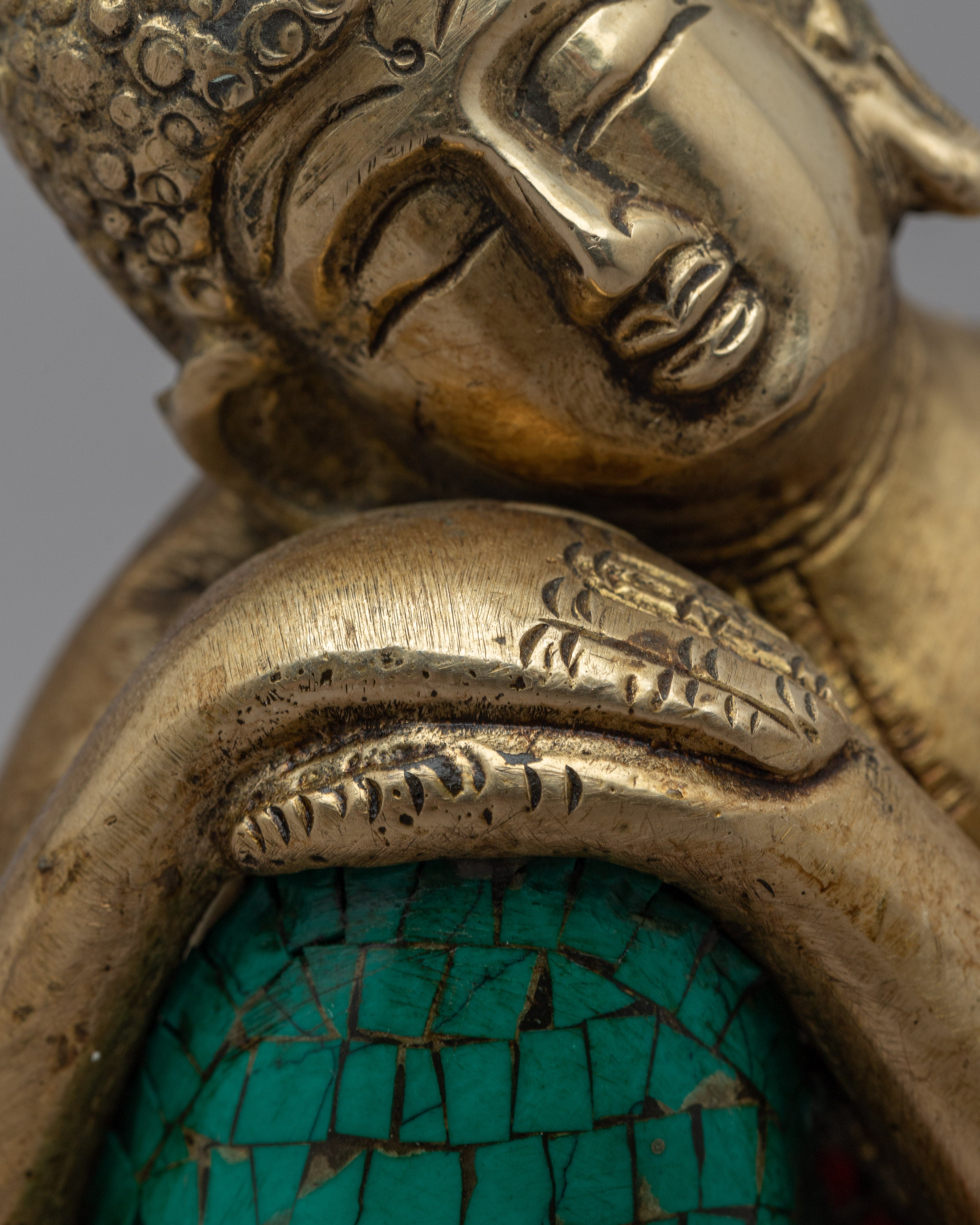 Resting Buddha Statue | Traditional Tibetan Style Buddhist Statue