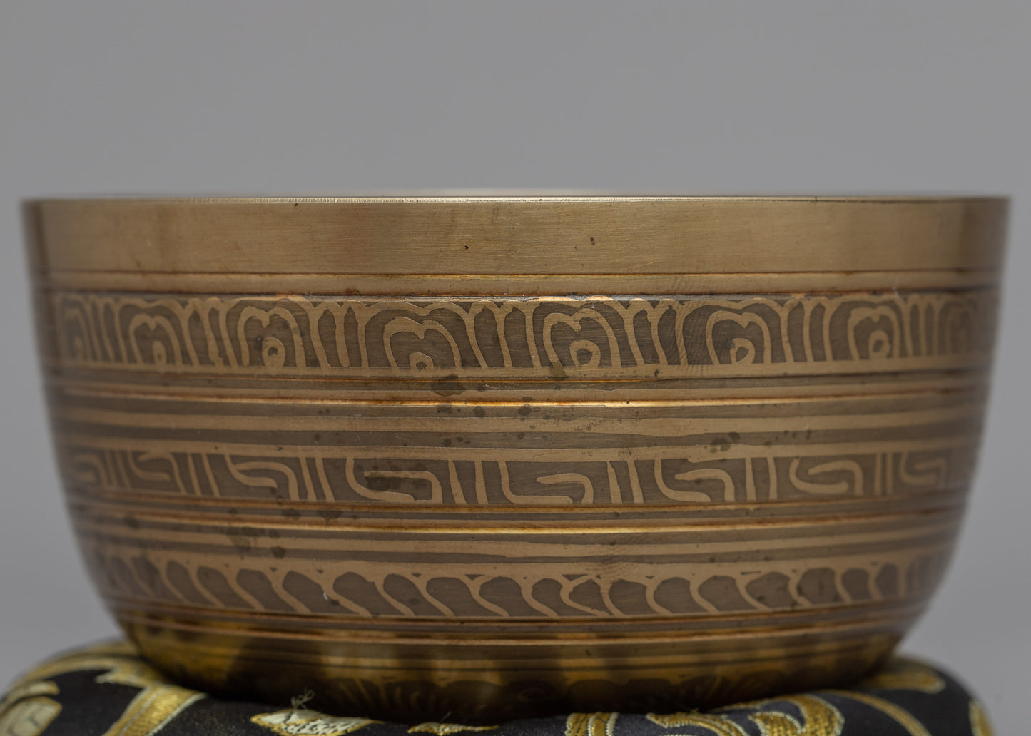 Singing Bowls Set | Buddhist Collection of Melodic Meditation Tools