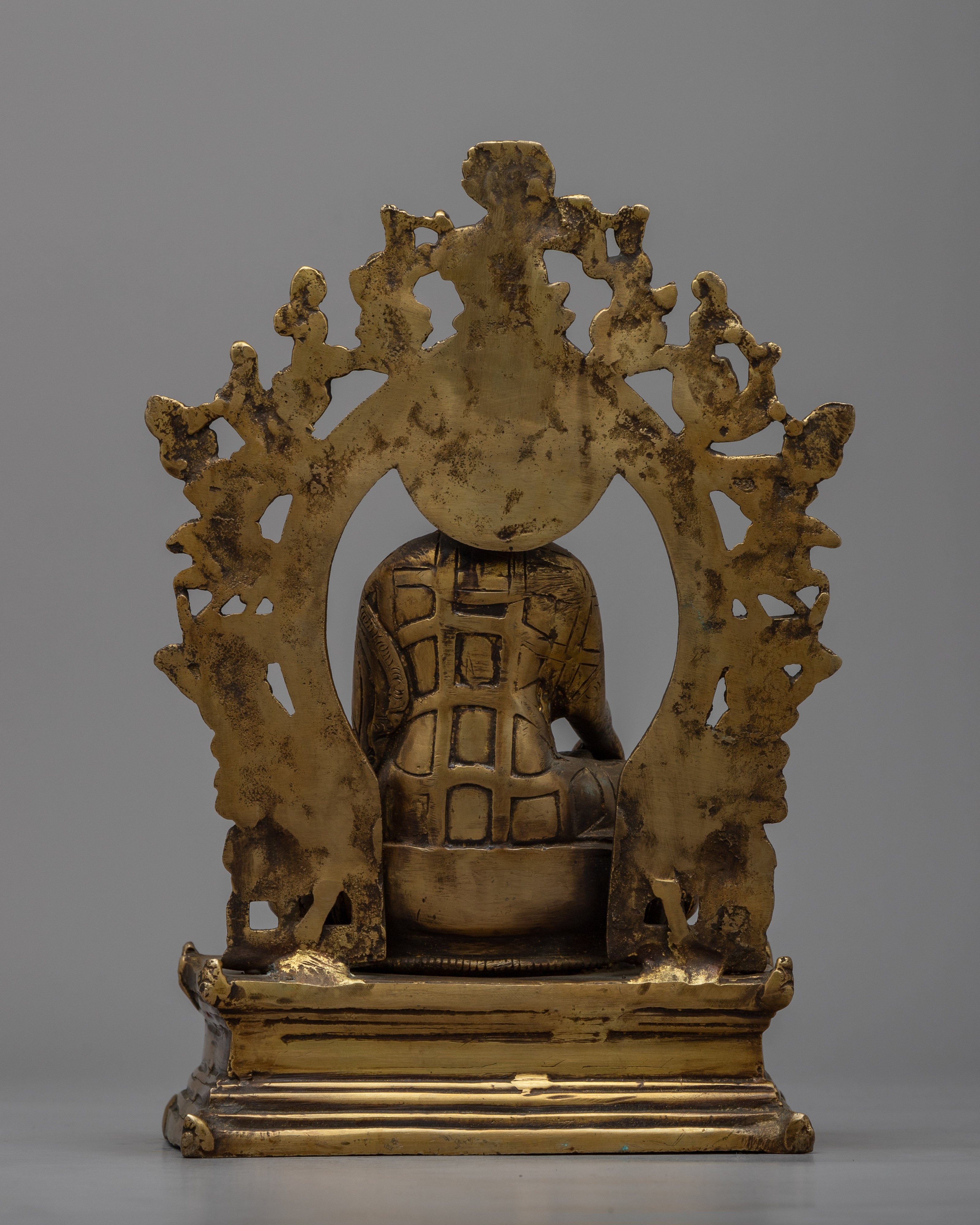 Gautama Buddha Statue "Shakyamuni Buddha" | Immerse Yourself in Spiritual Resonance
