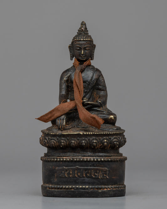 Buddha Shakyamuni Sculpture