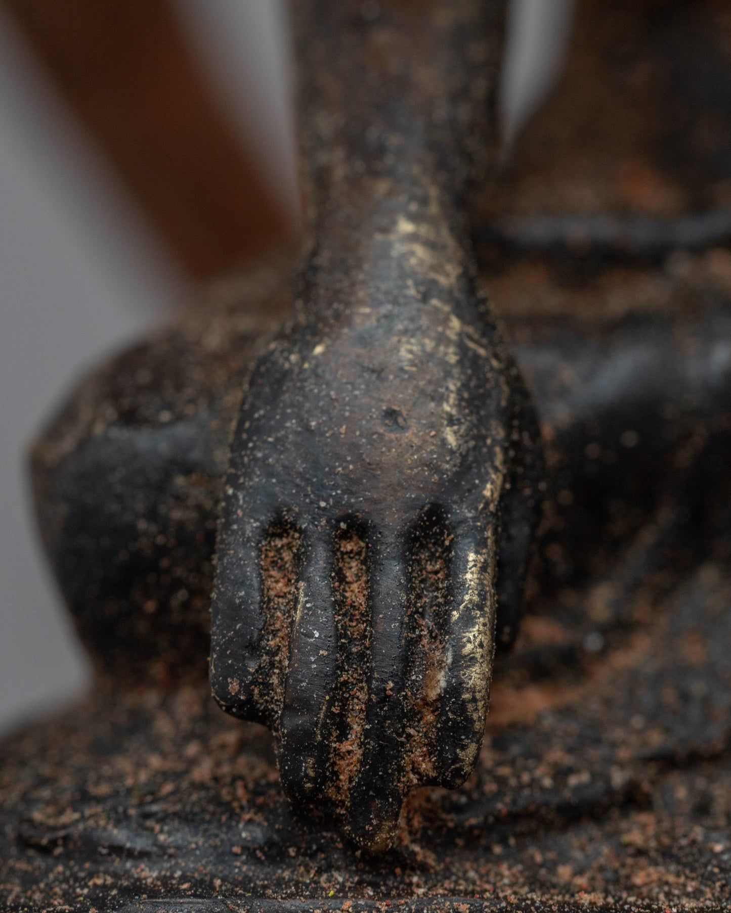 Buddha Shakyamuni Sculpture | Serene Art for Spiritual Reflection
