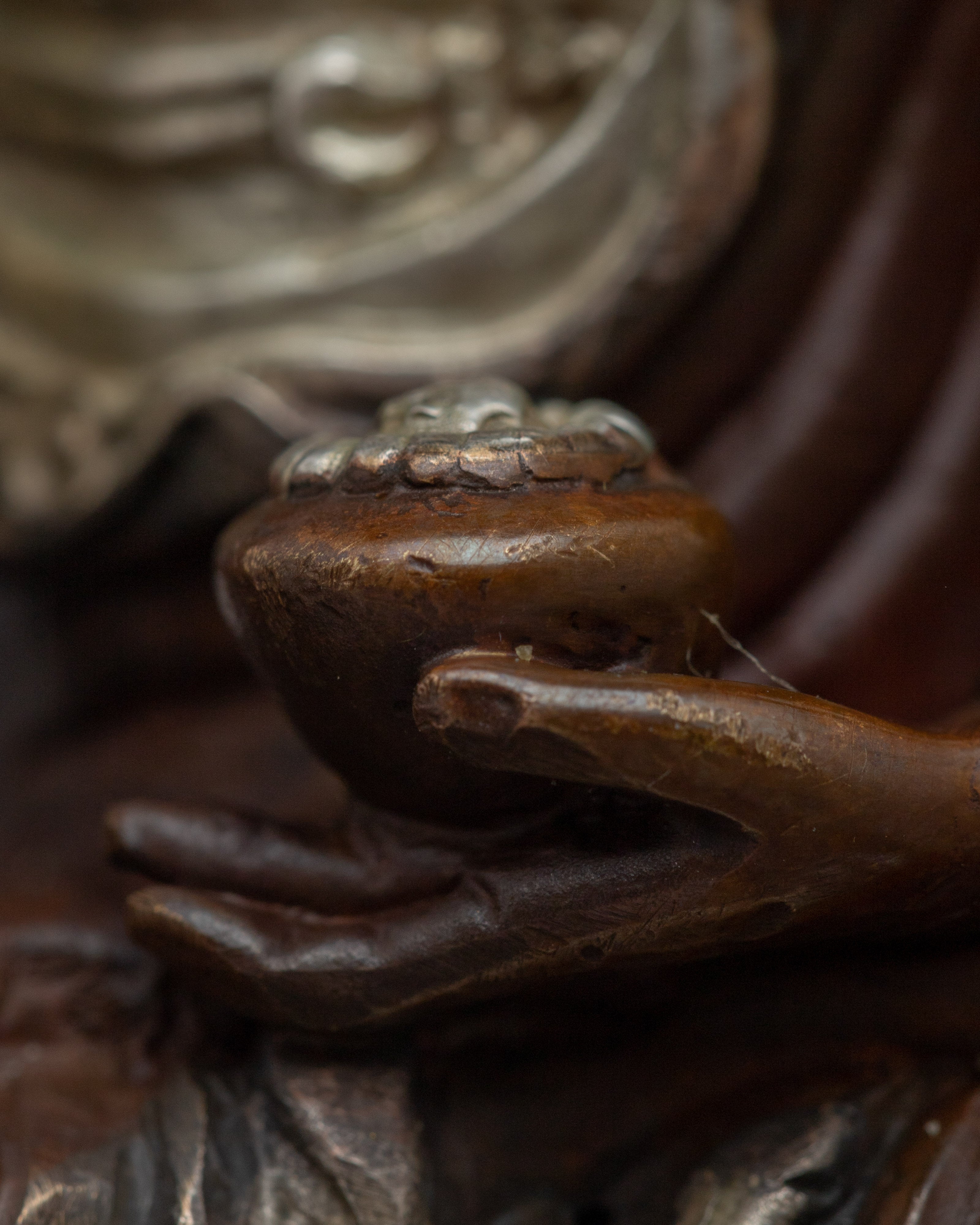 Portable Shakyamuni Buddha Copper Statue | Machine Made Figurine