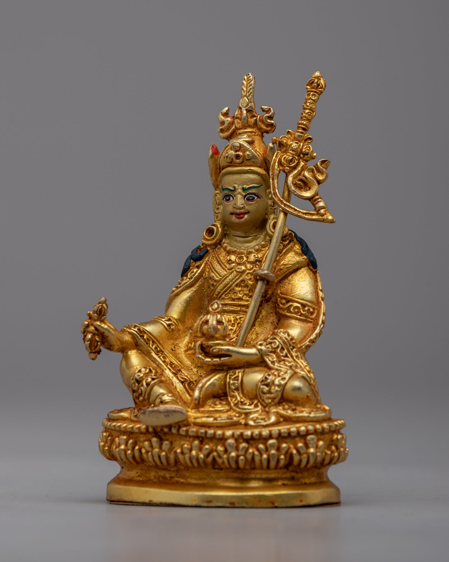 Guru Rinpoche Prayer Statue | 24k Gold Gilded for Spiritual Devotion