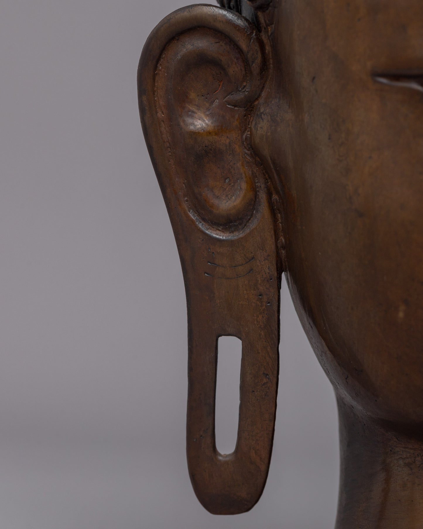 Serene Buddha Head Sculpture | Cultivate Balance and Serenity in Your Environment