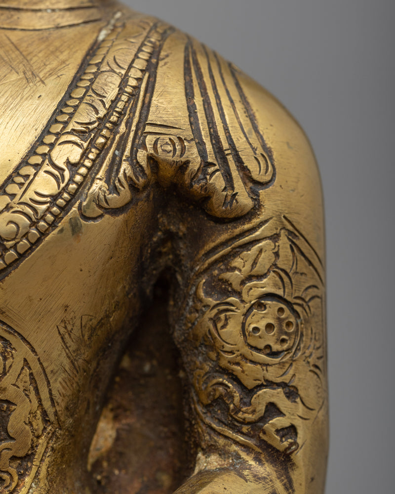 Shakyamuni Buddha Relics Statue | Embrace the Opulence of Brass Sculptures