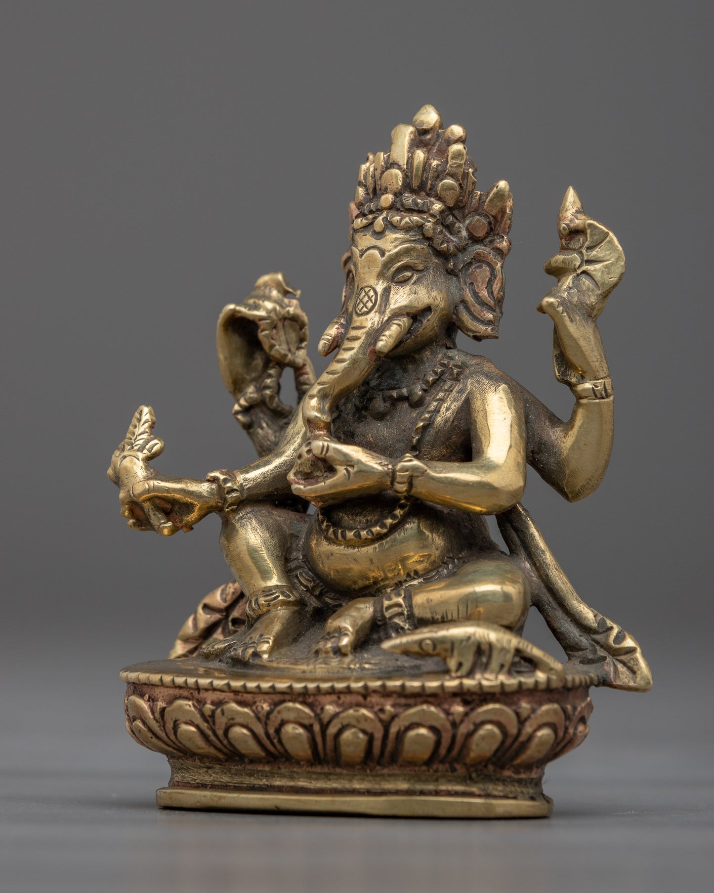 Hindu Elephant God Ganesh | Handcrafted Masterpiece for Devotion and Home Décor