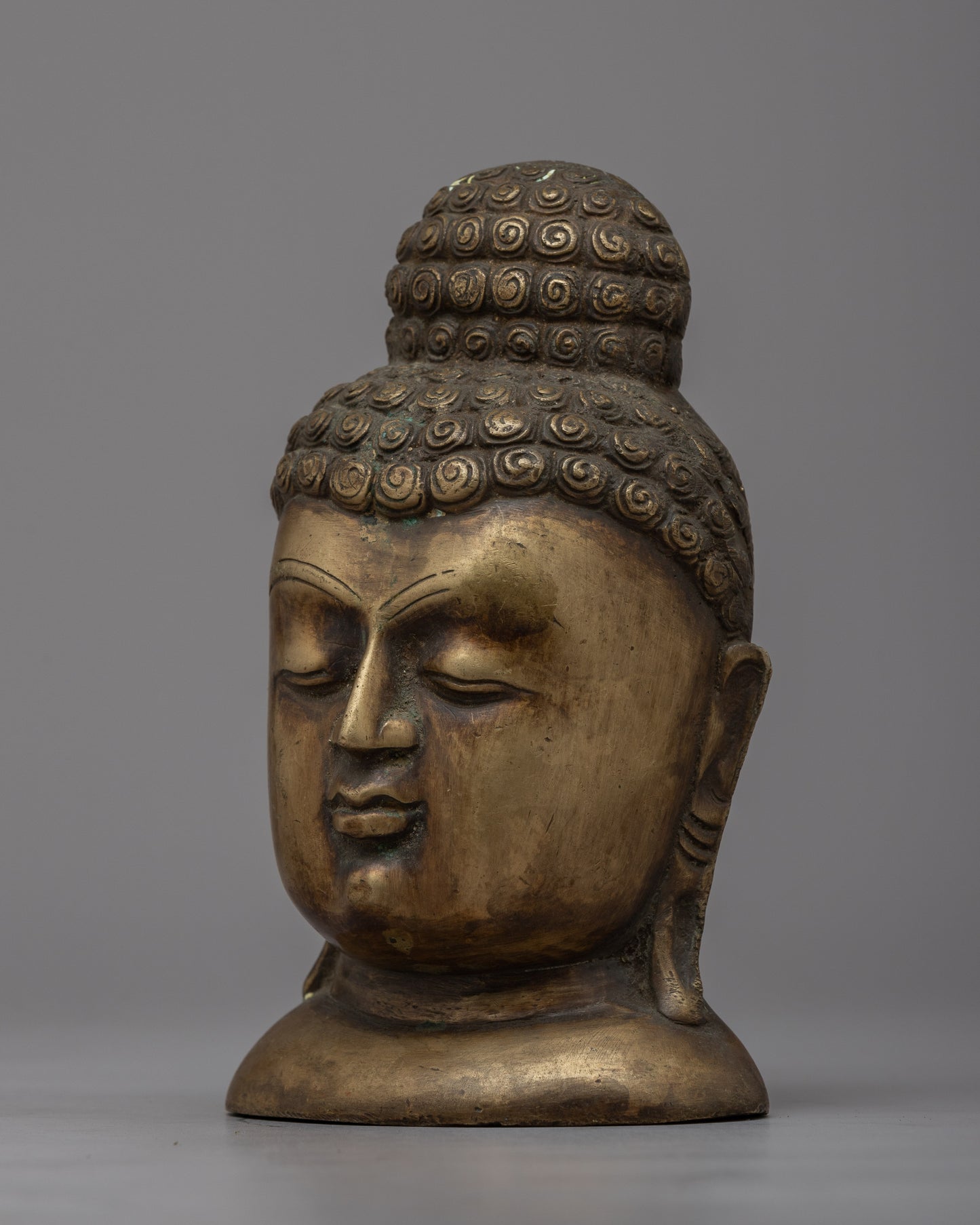 Handcrafted Brass Big Buddha Head | Exquisite Artwork for Serenity and Spiritual Decor