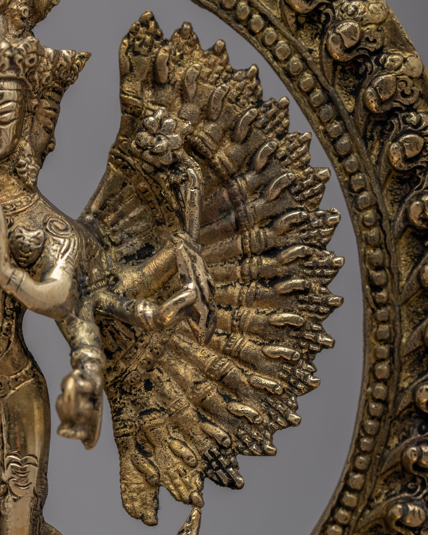 1000 Armed Chenrezig Bodhisattva Statue | Himalayan Buddhism Sculpture