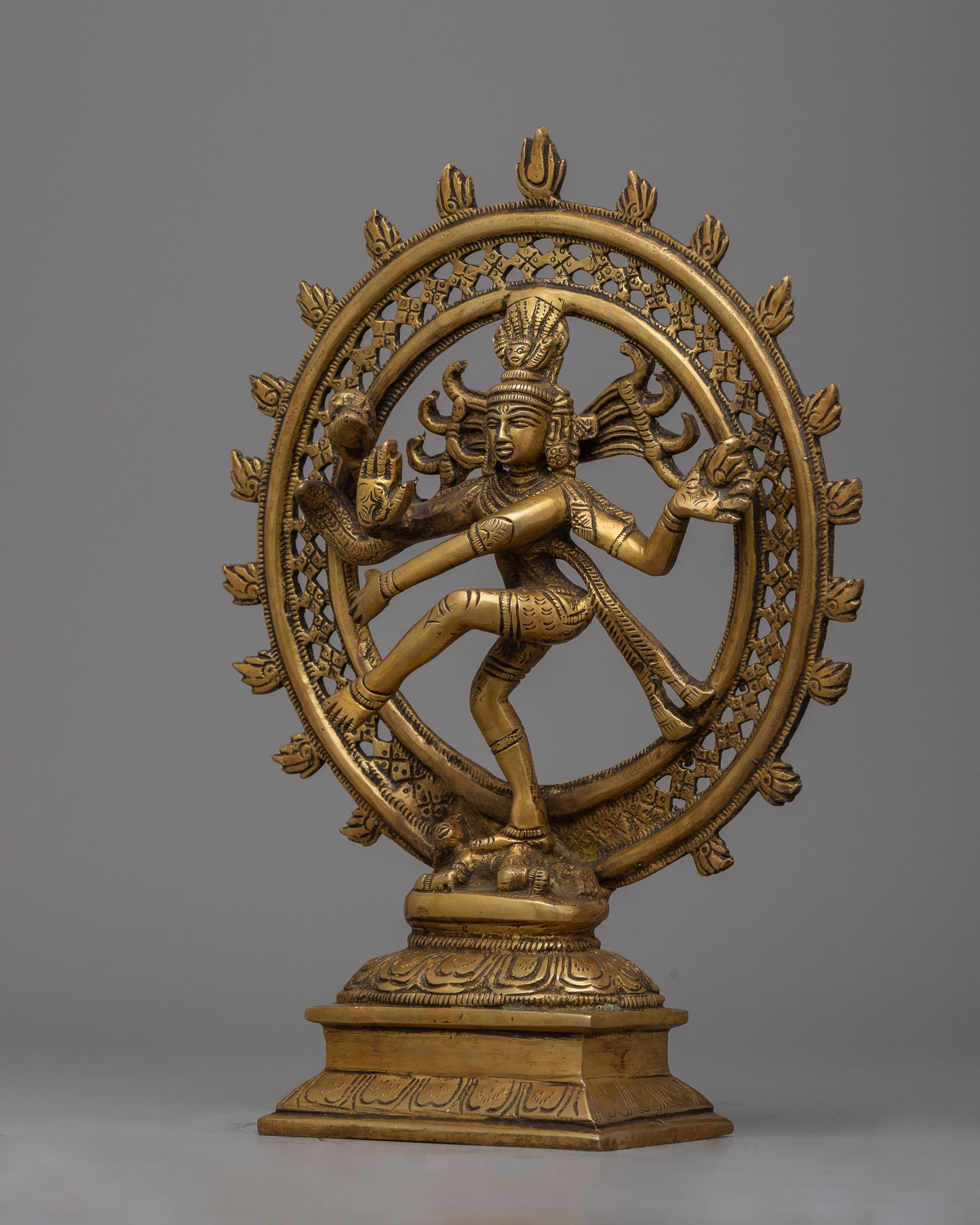Nataraja Brass Statue | Fusion of Artistry and Spiritual Significanc