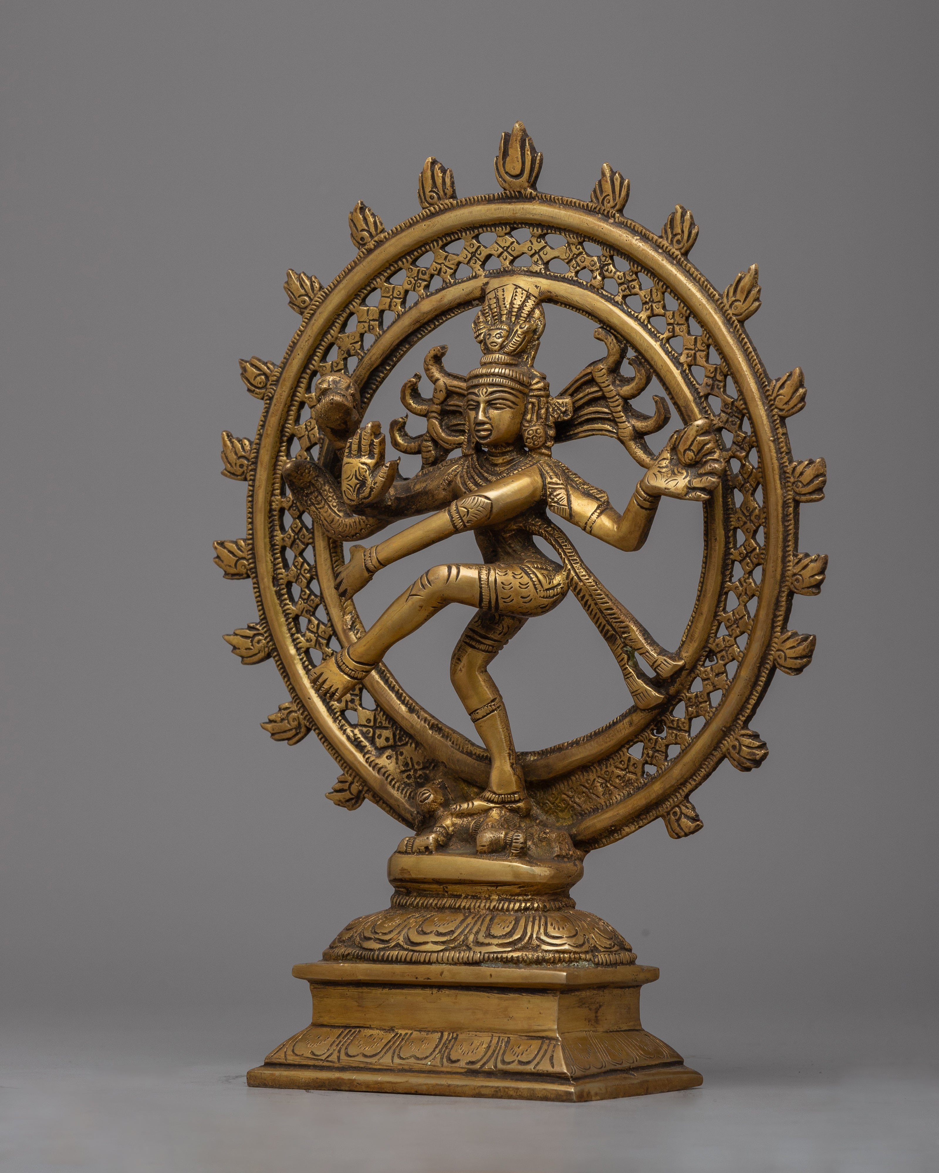 Nataraja Brass Statue | Fusion of Artistry and Spiritual Significanc