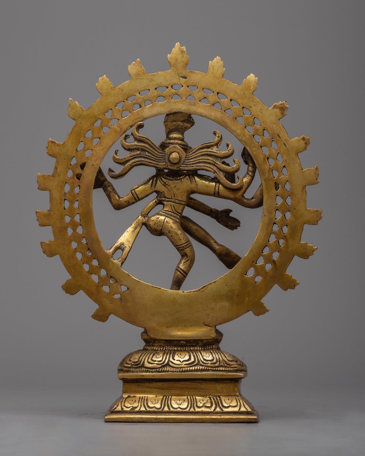Nataraja Brass Statue | Fusion of Artistry and Spiritual Significanc