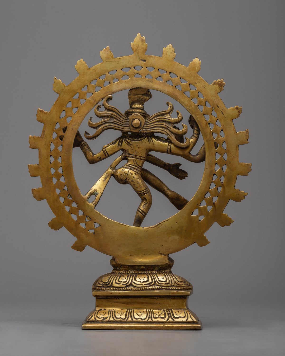 Nataraja Brass Statue | Fusion of Artistry and Spiritual Significanc