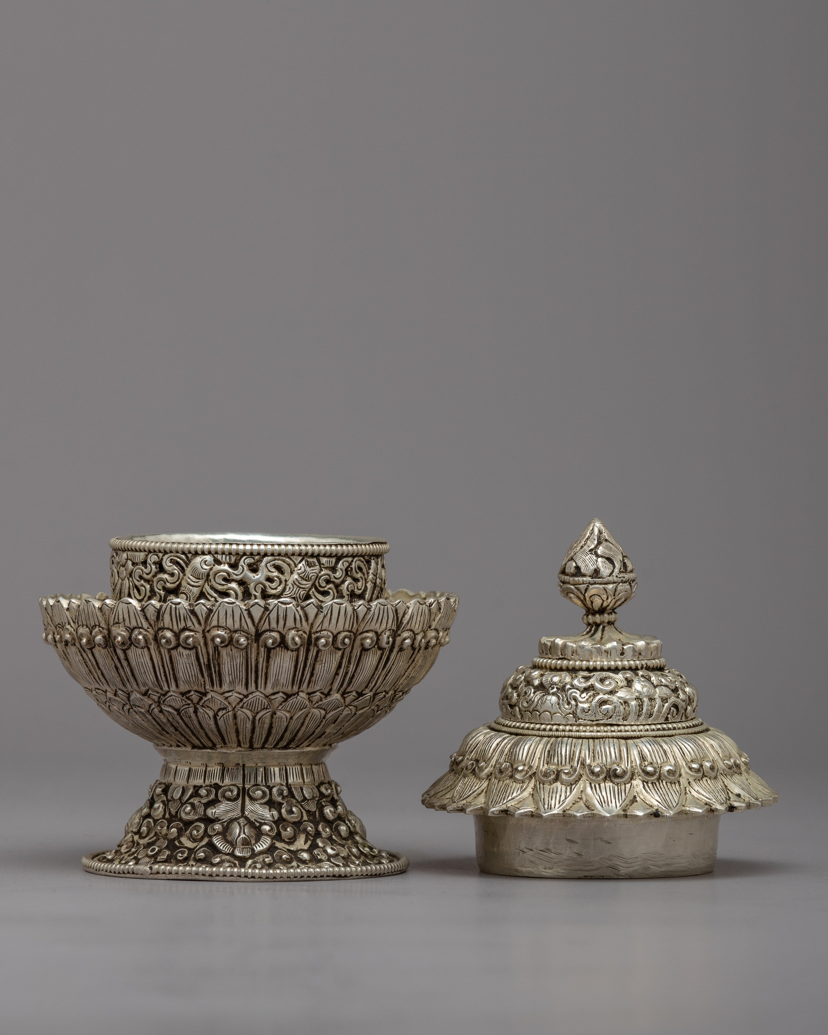 Tibetan Dhupur Rice Pot | Timeless Beauty for Your Home