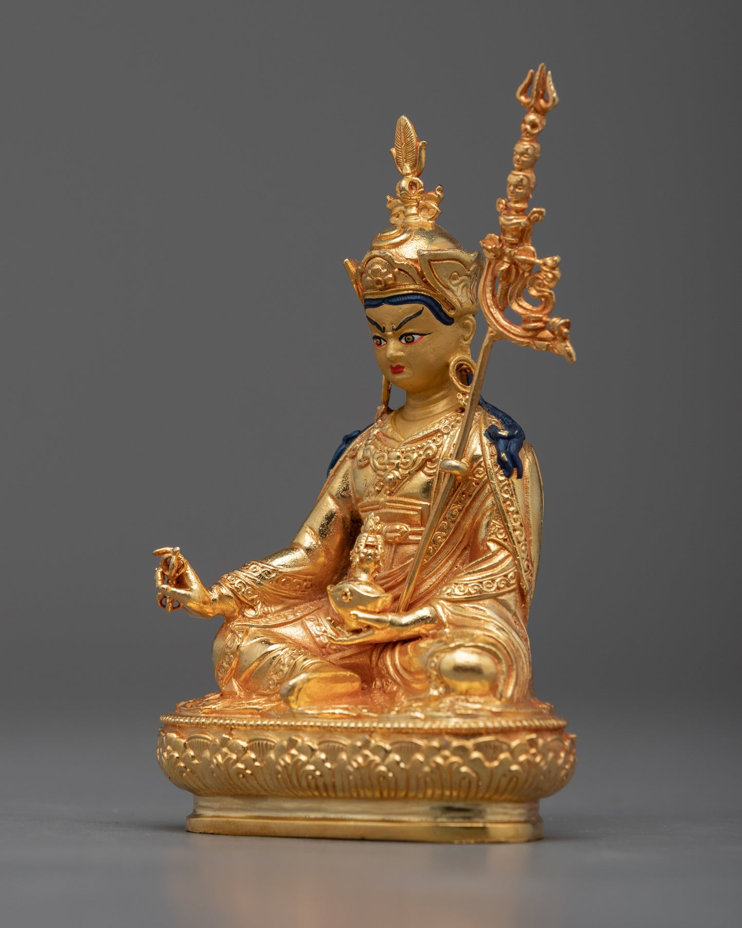 Guru Rinpoche Statue | Meditation Altar Statue From Nepal