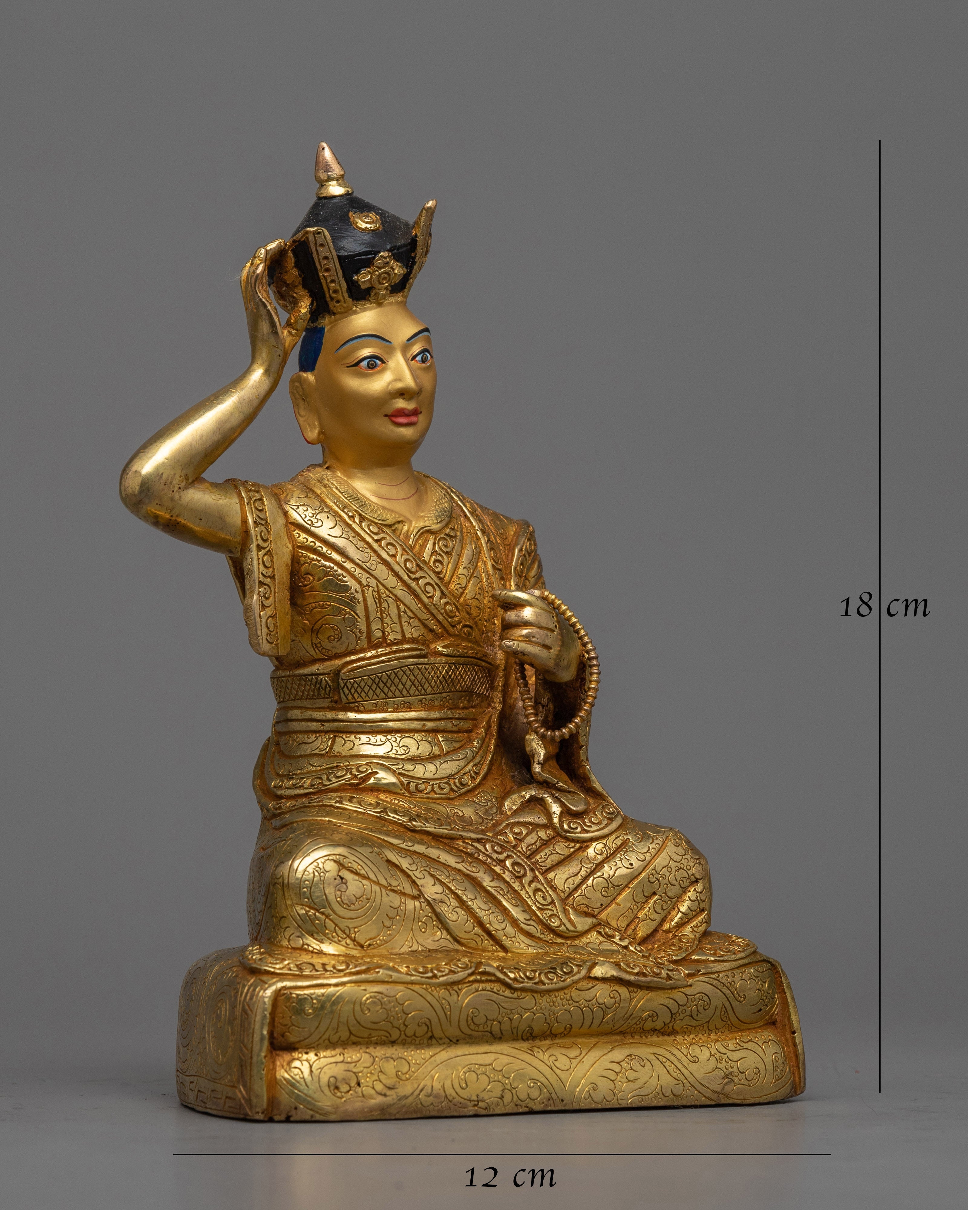 karmapa-statue
