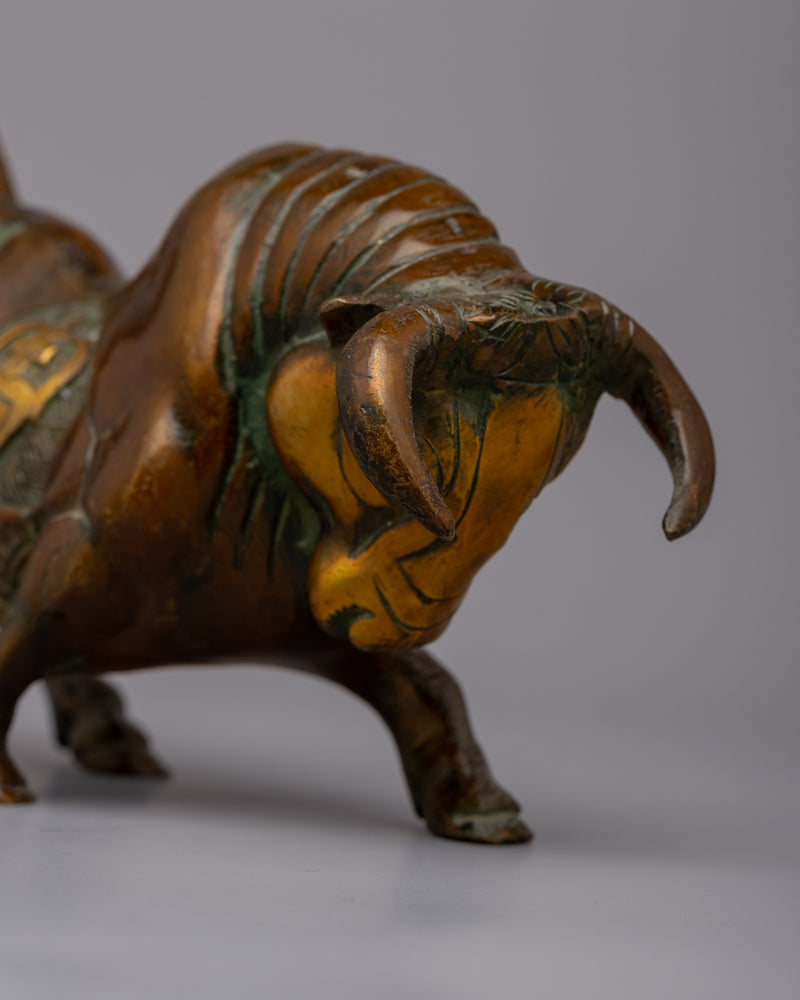 Brass Bull Statue | A Treasure for Animal Lovers