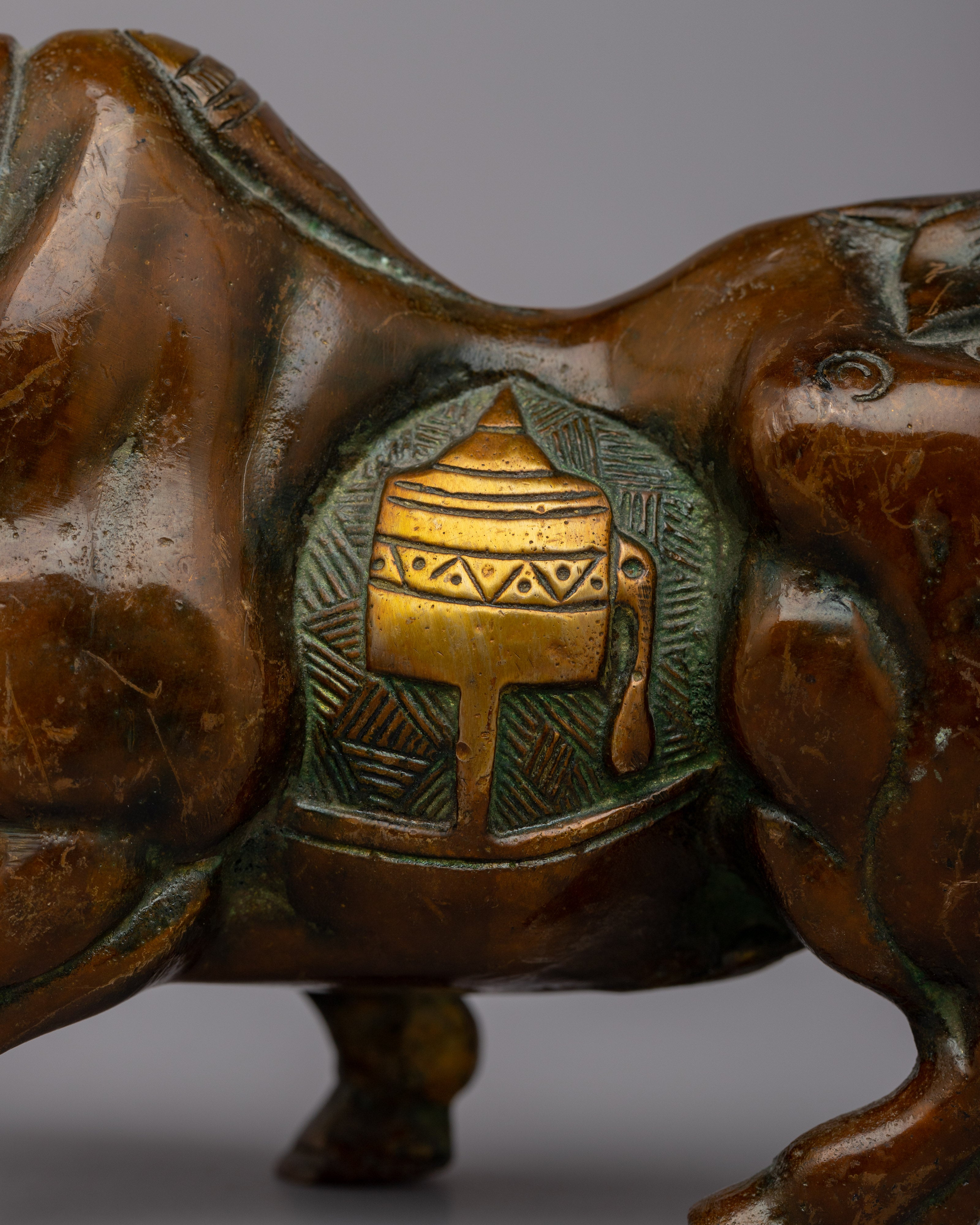 Brass Bull Statue | A Treasure for Animal Lovers