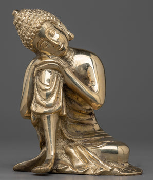 Buddha Resting on Knee