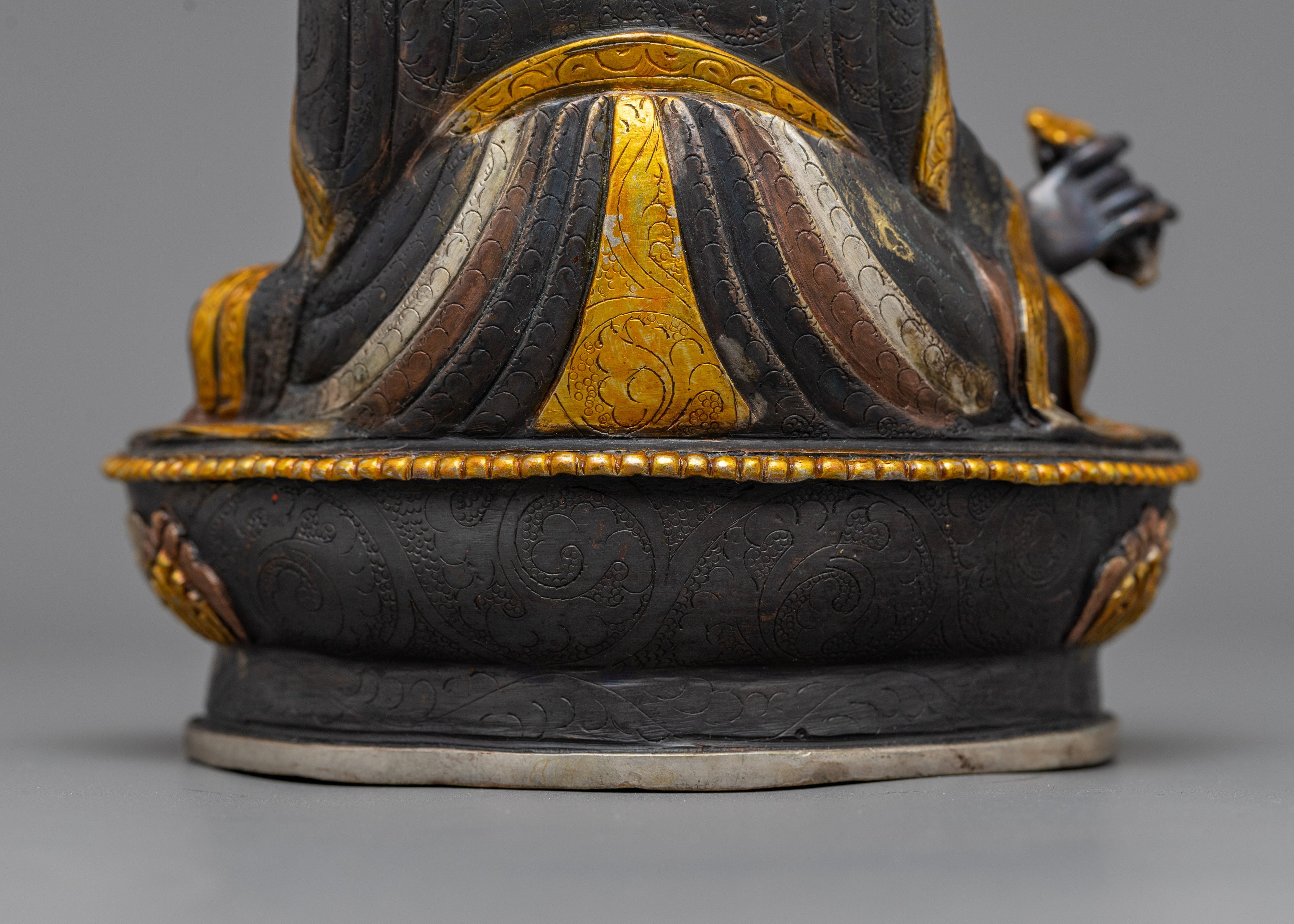 Guru Rinpoche Image | The Precious Master Revealed