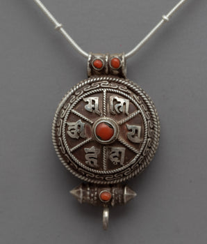 Silver Mantra Locket | Elevate Your Jewelry Collection