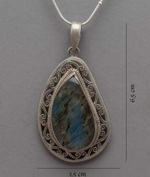 Labradorite Locket | Handcrafted Sterling Silver Locket