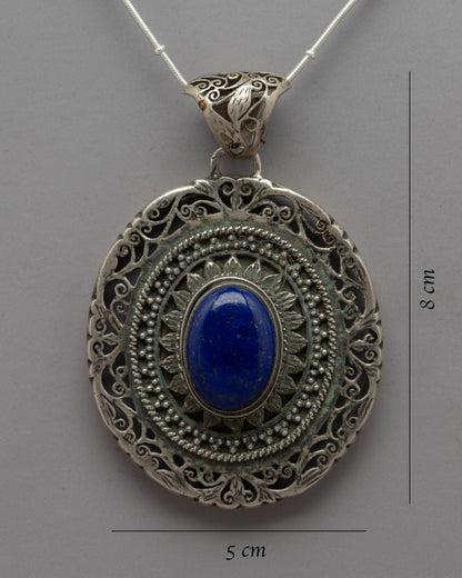 Blue Lapis Locket | Captivating Blue Lapis Centerpiece