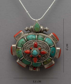 Silver Pendant Men | Elevate Your Look with Timeless Jewelry