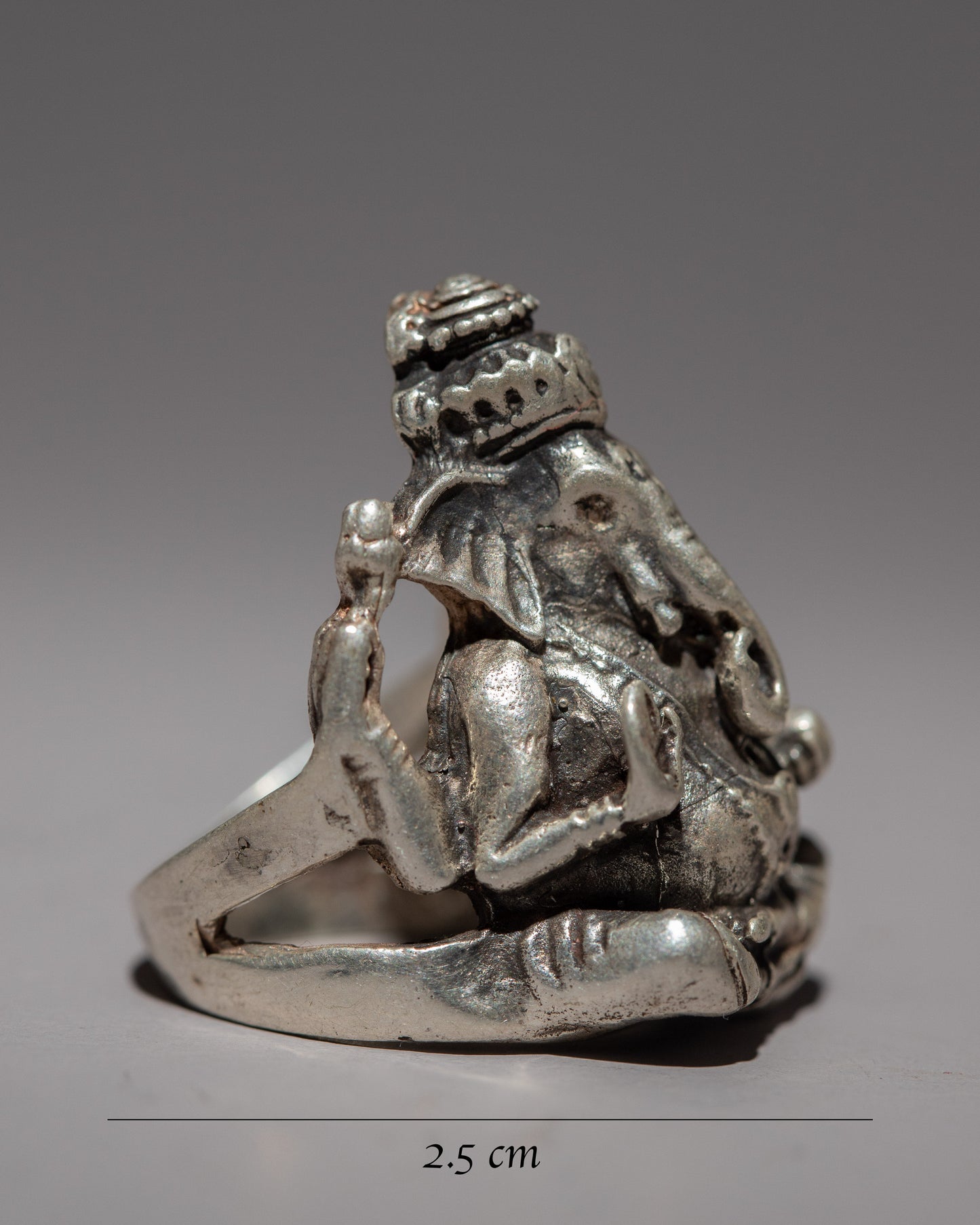 Ganesh Ring | Wearable Blessings of Prosperity and Wisdom