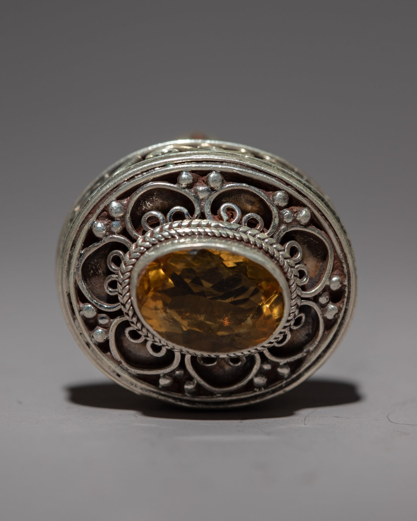 Amber Ring | Radiant Glow of Nature's Beauty