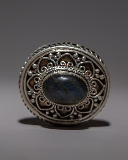 Labradorite Ring | Boho Gemstone Jewelry