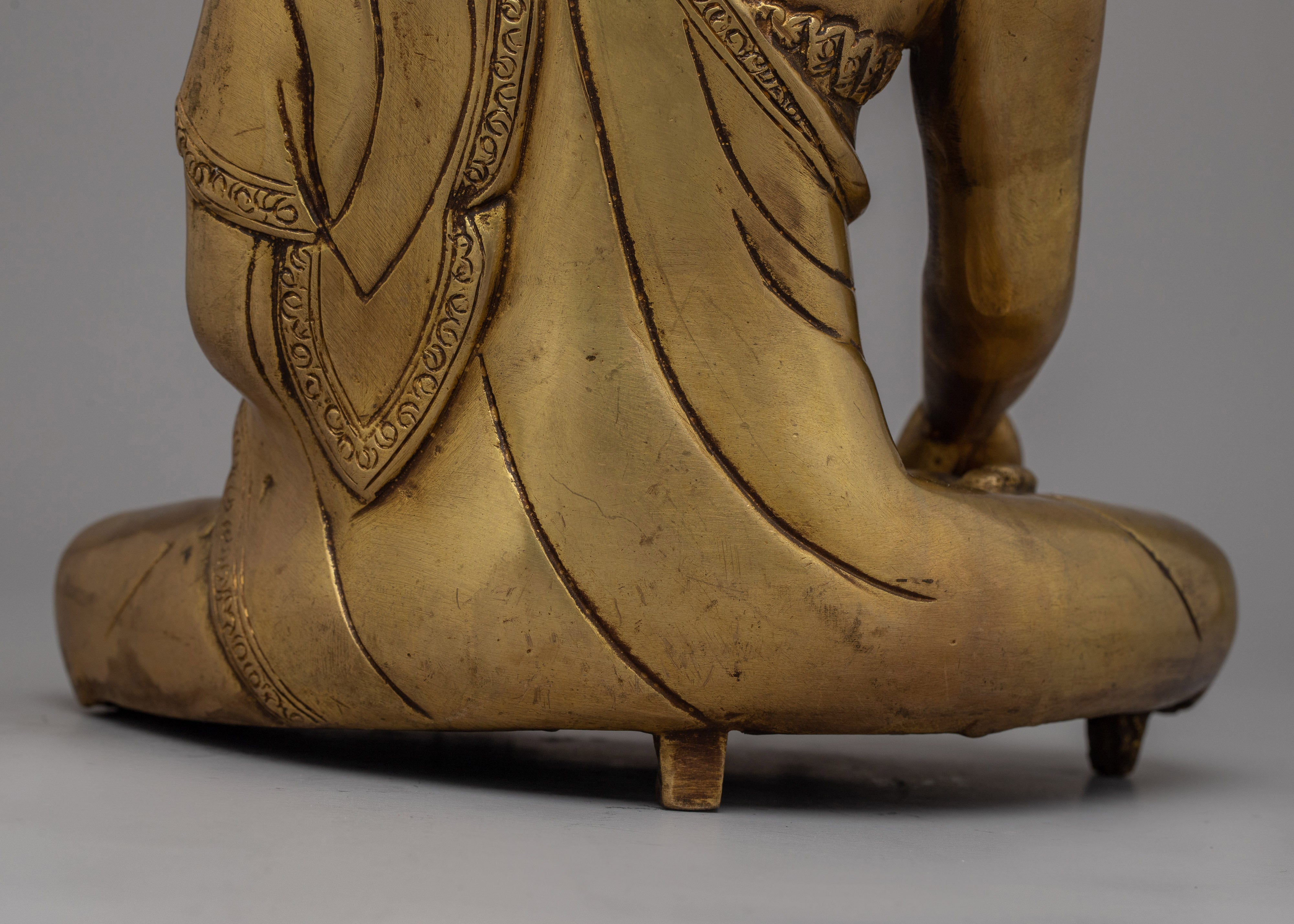 Brass Buddha Shakyamuni Statue | Sacred Spiritual Sculpture