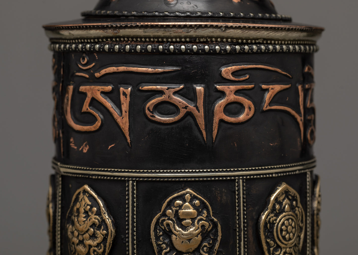 Prayer Wheel Spinner | Handheld Tibetan Mantra Wheel