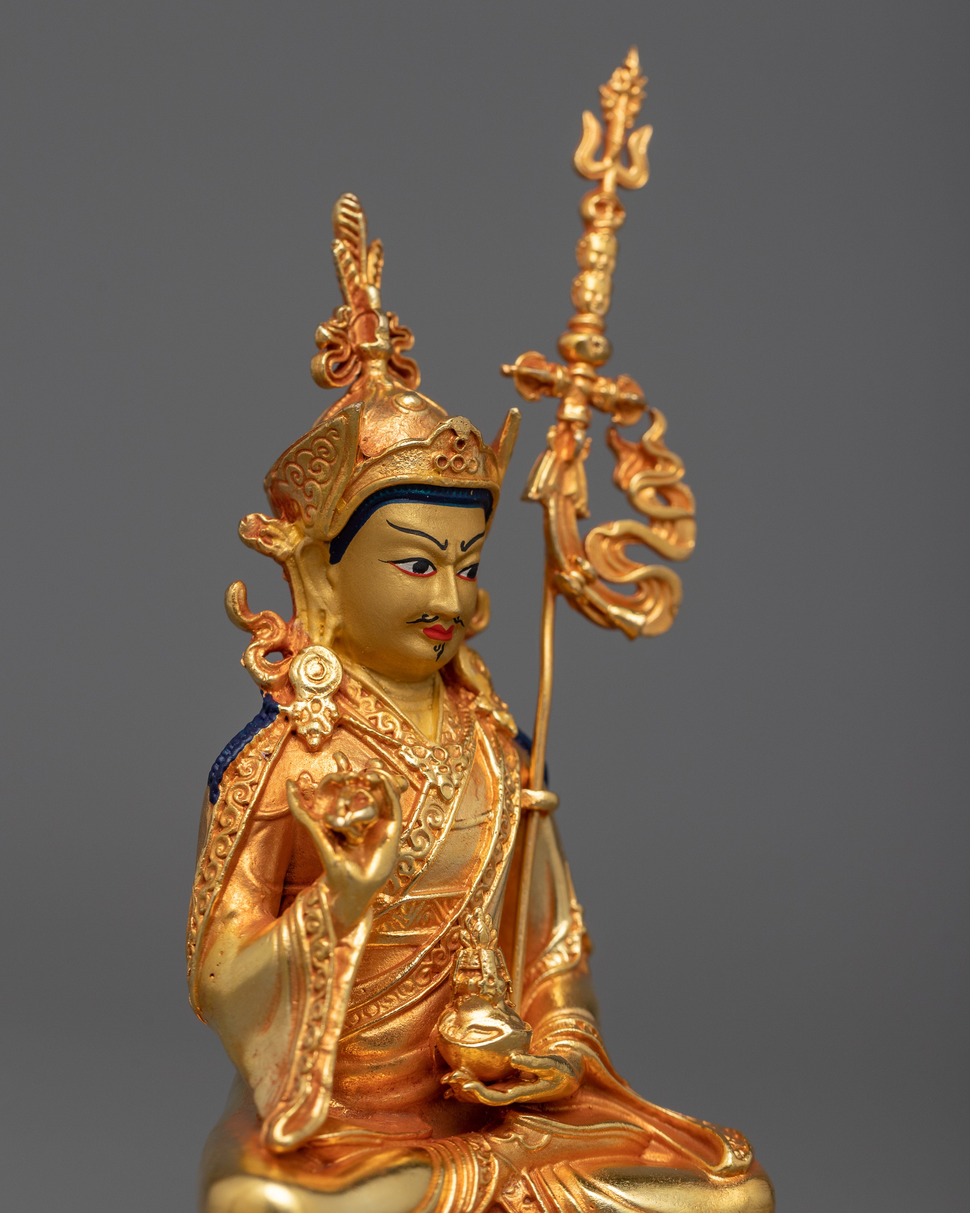 Tíbet Master Guru Rinpoche Statue | Revered Representation of Spiritual Wisdom