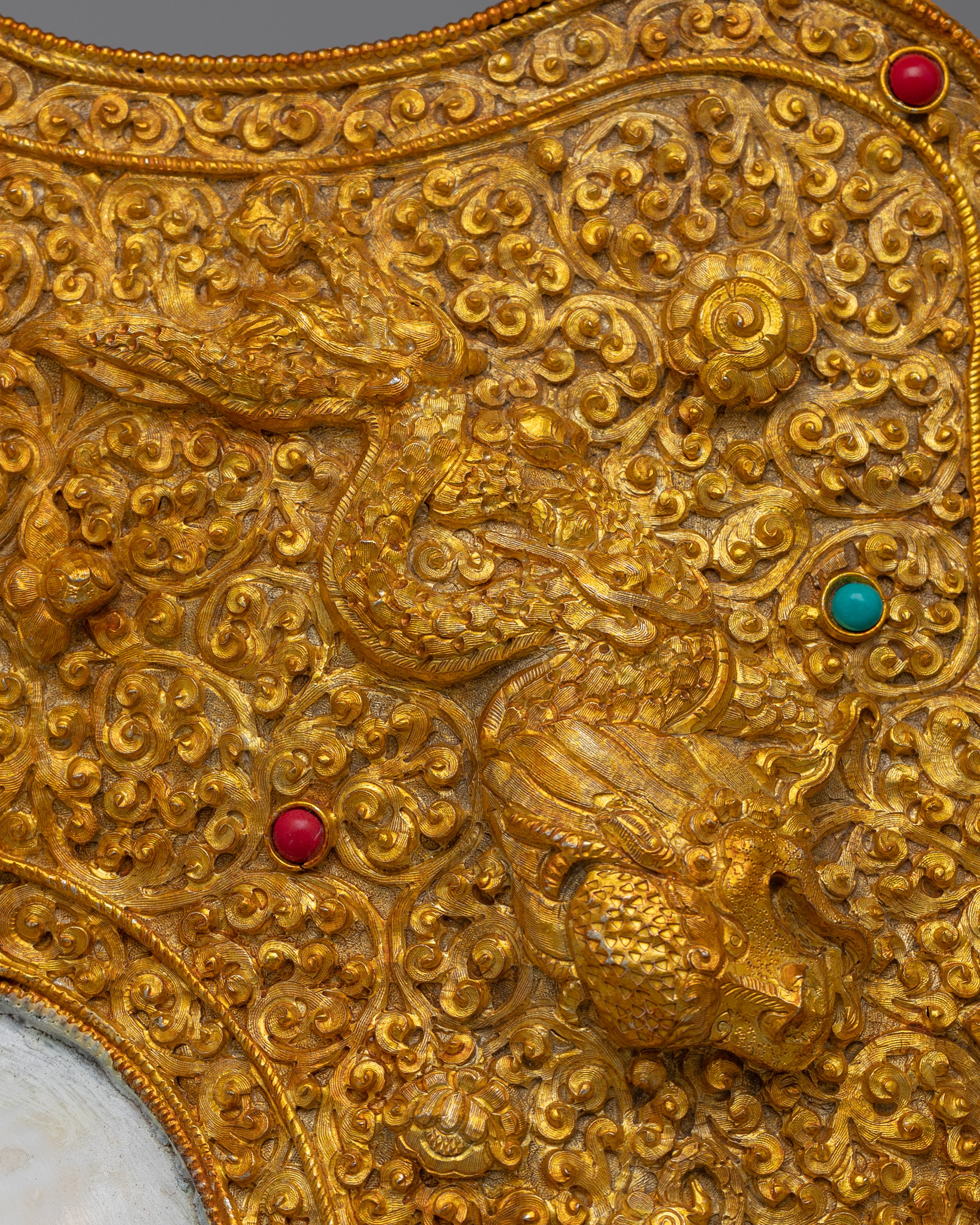 Spiritual Gold Shankha | Unique Decorative Piece