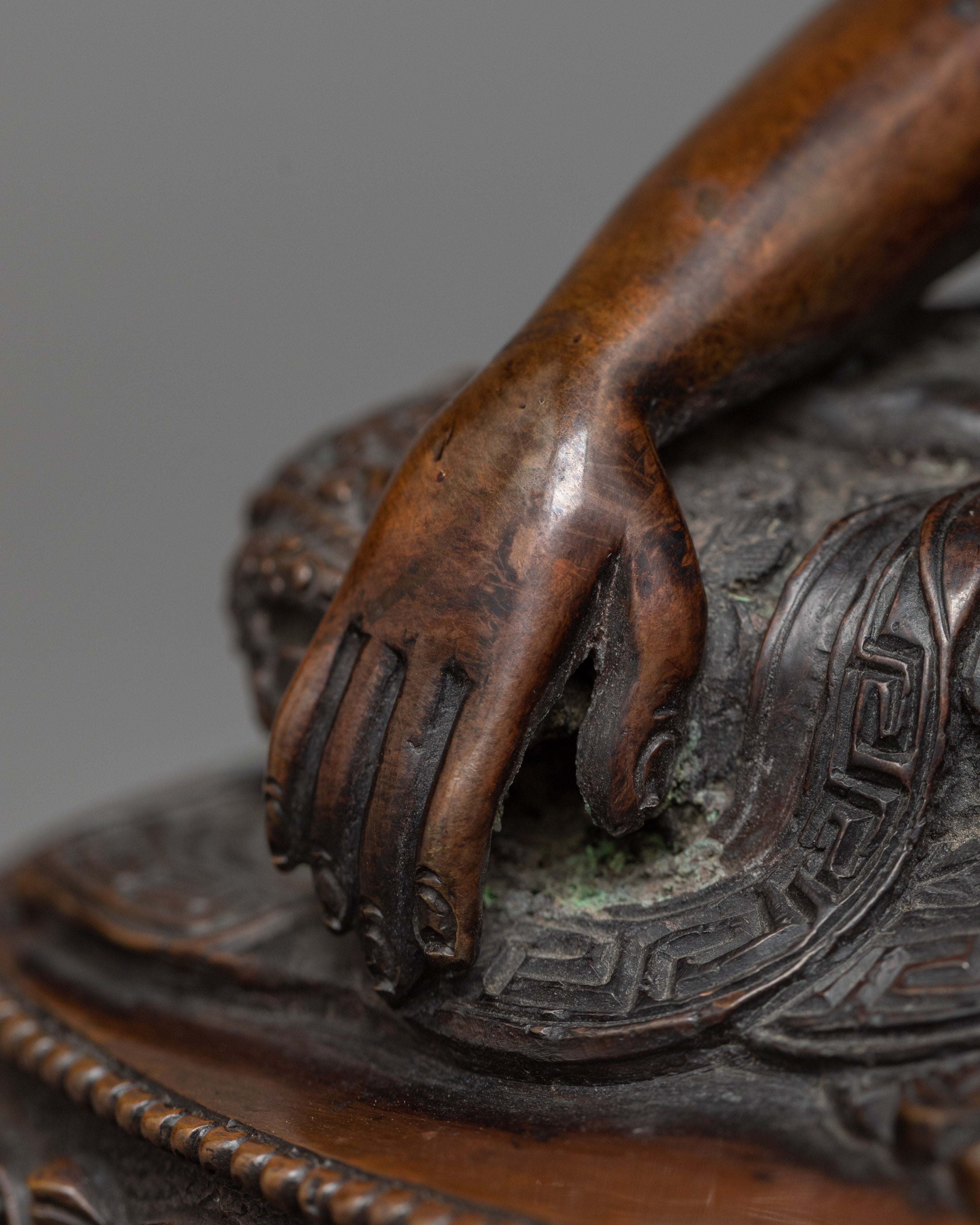 Oxidized Shakyamuni Buddha Statue | Timeless Meditation Decor