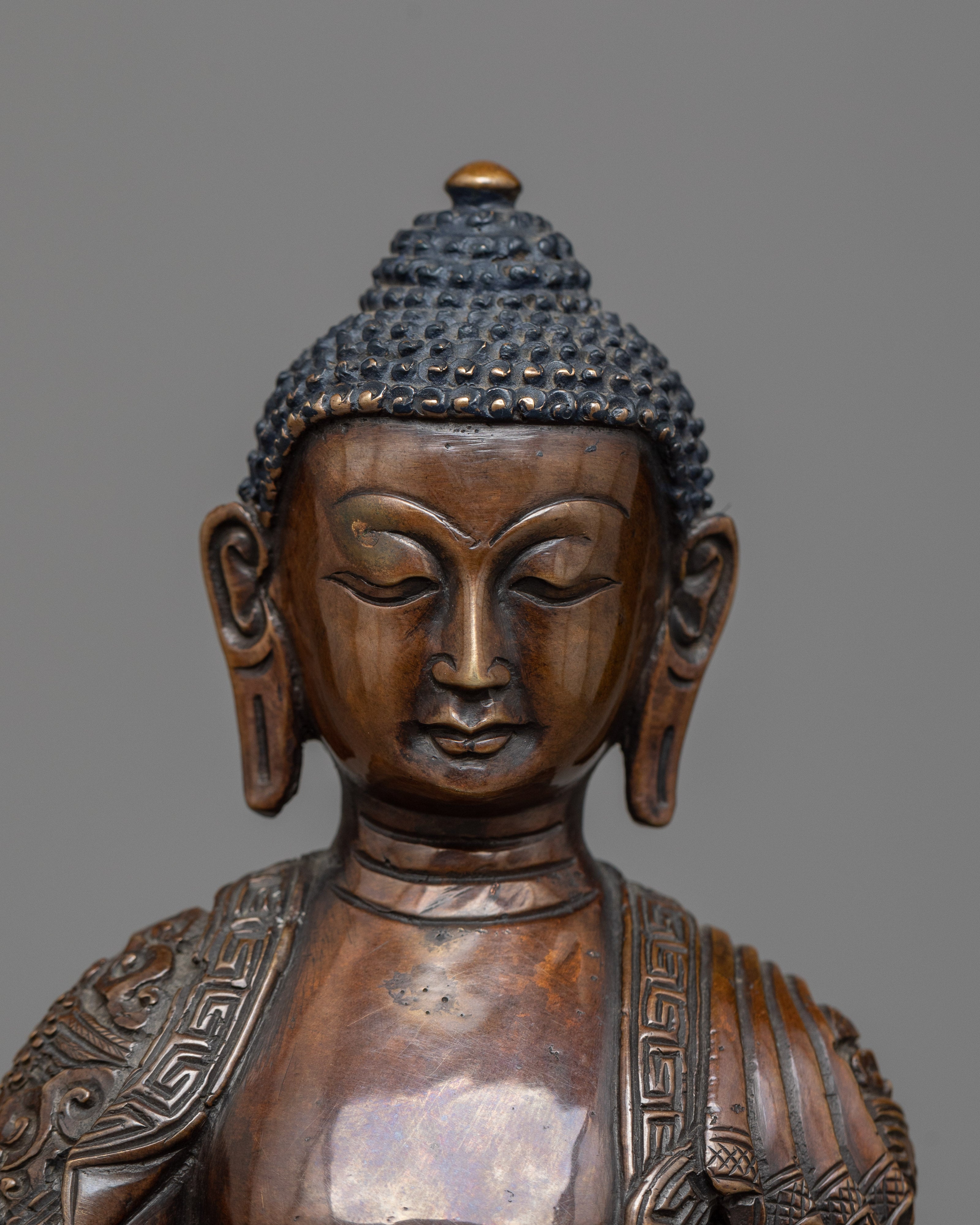 Oxidized Shakyamuni Buddha Statue | Timeless Meditation Decor
