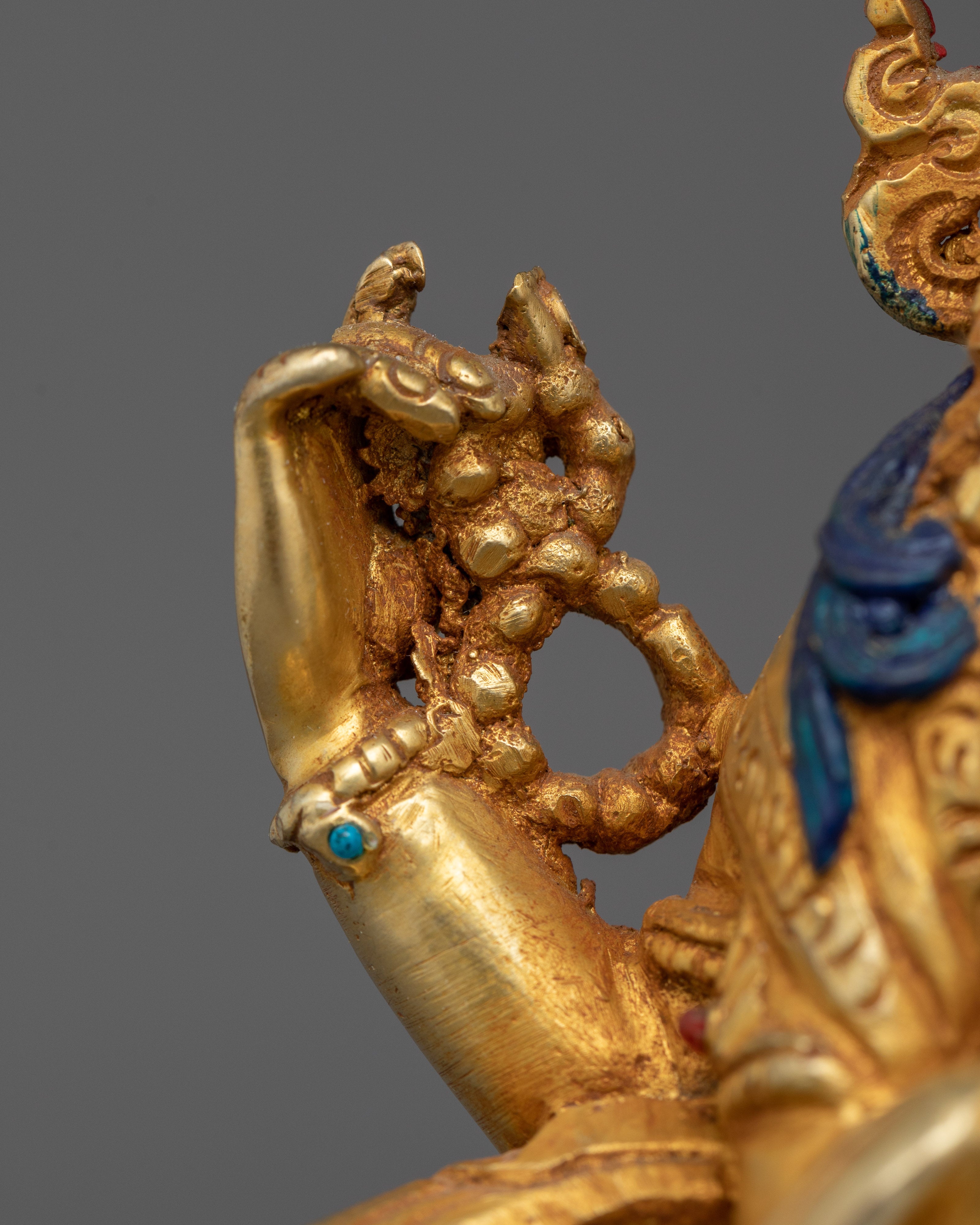 A Lord Who Gazes Down With Compassion Chenresig Statue | Representing his Ability to Grant the Ultimate Happiness
