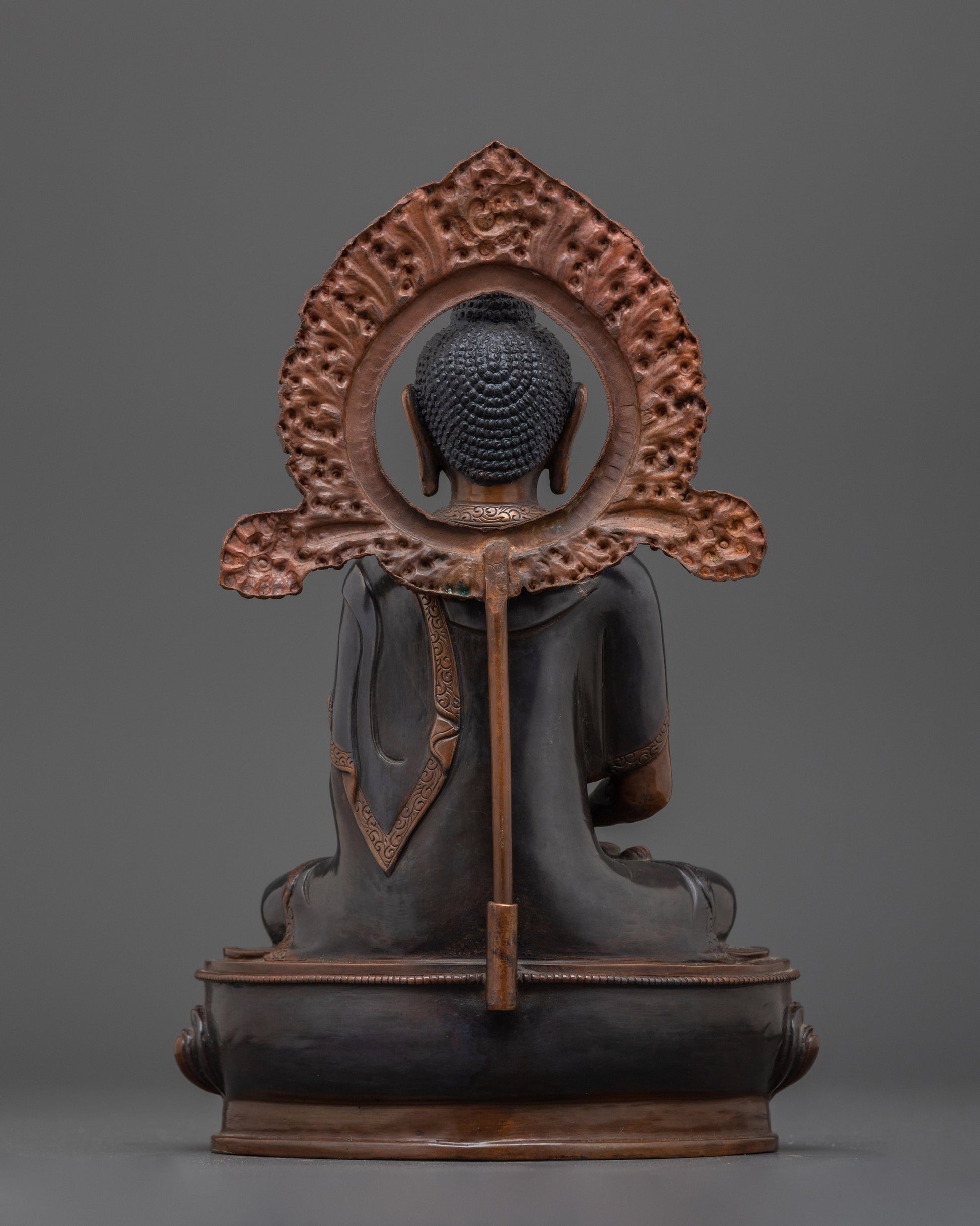 spiritual-amitabha-buddha-statue
