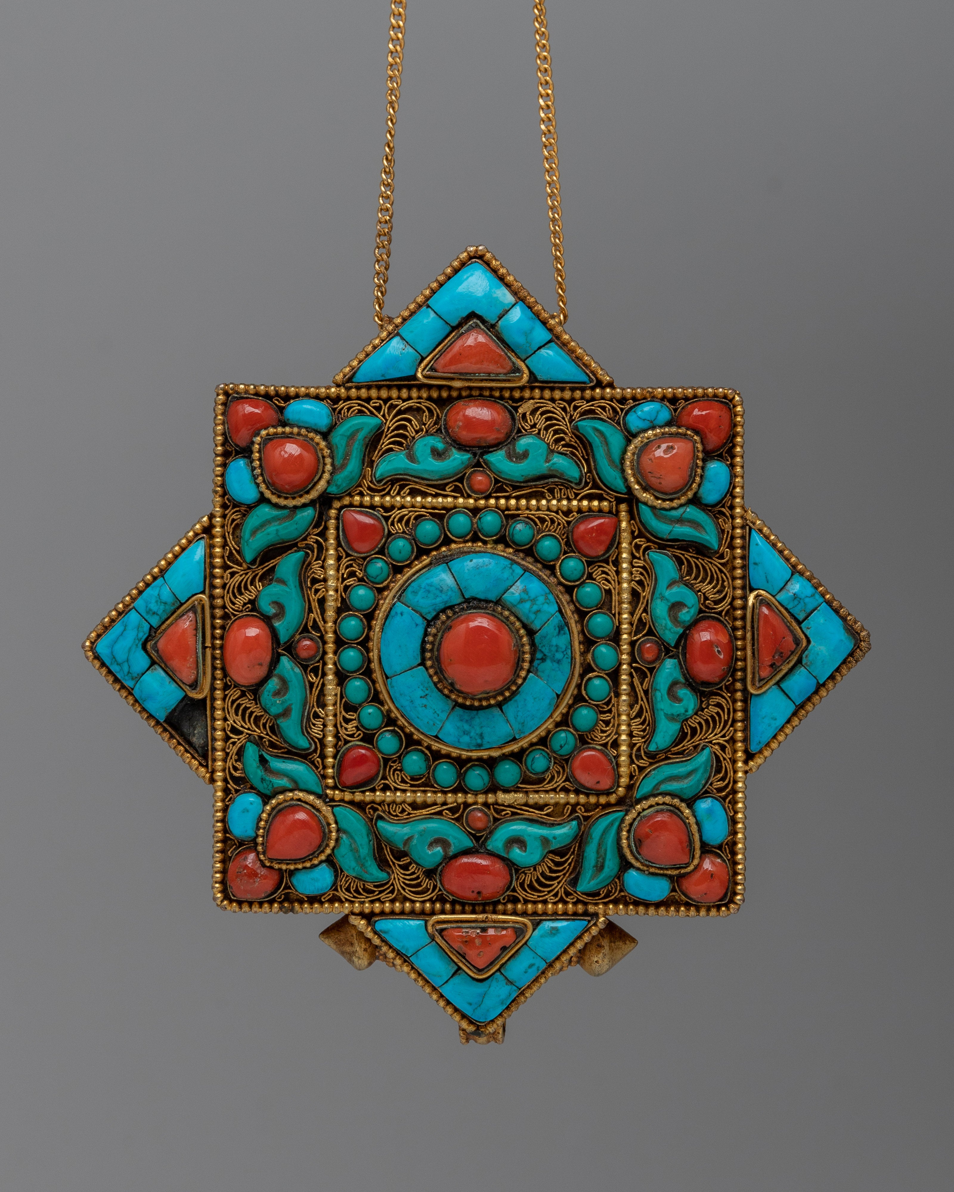 Orginal Stones Inalid Ghau Locket | Portal to Spiritual Serenity and Timeless Eleganc