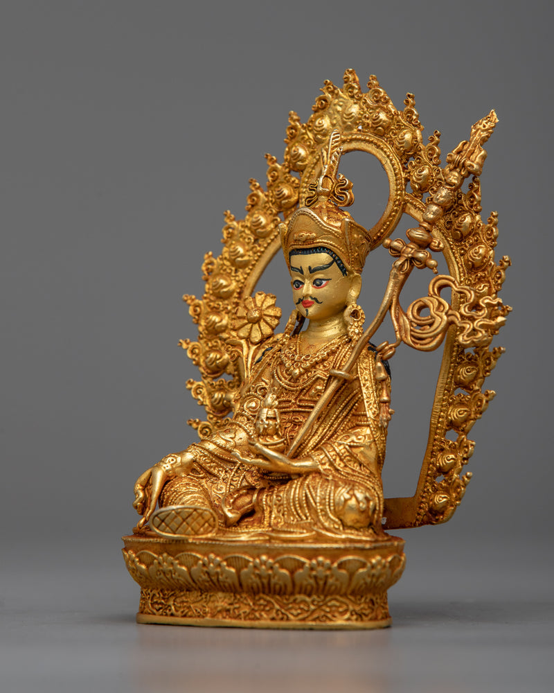 Guru Orgyen Menla Statue | Embodiment of Healing and Spiritual Wellness