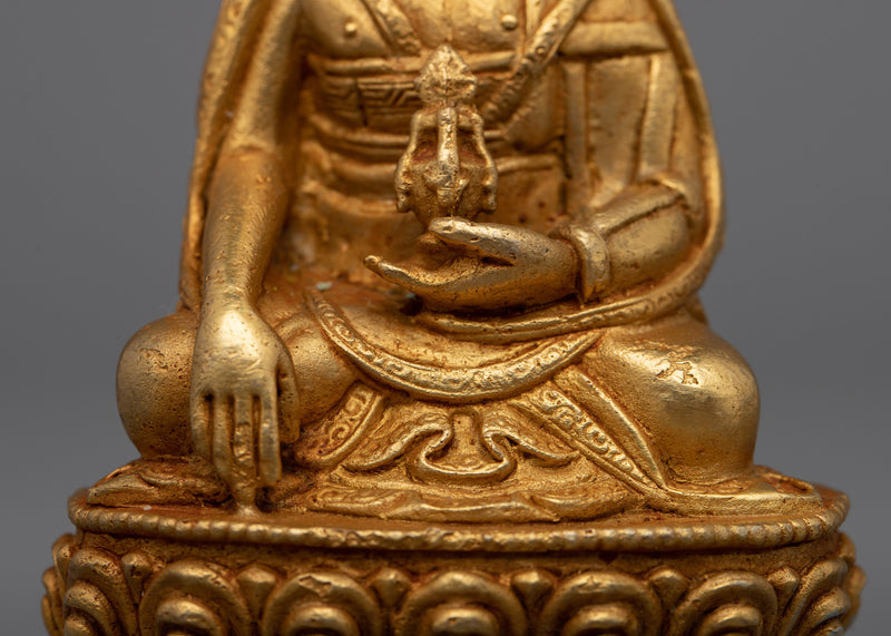 Zhabdrung Ngawang Namgyel Statue |  Machine made Figurine for Meditation and Reflection