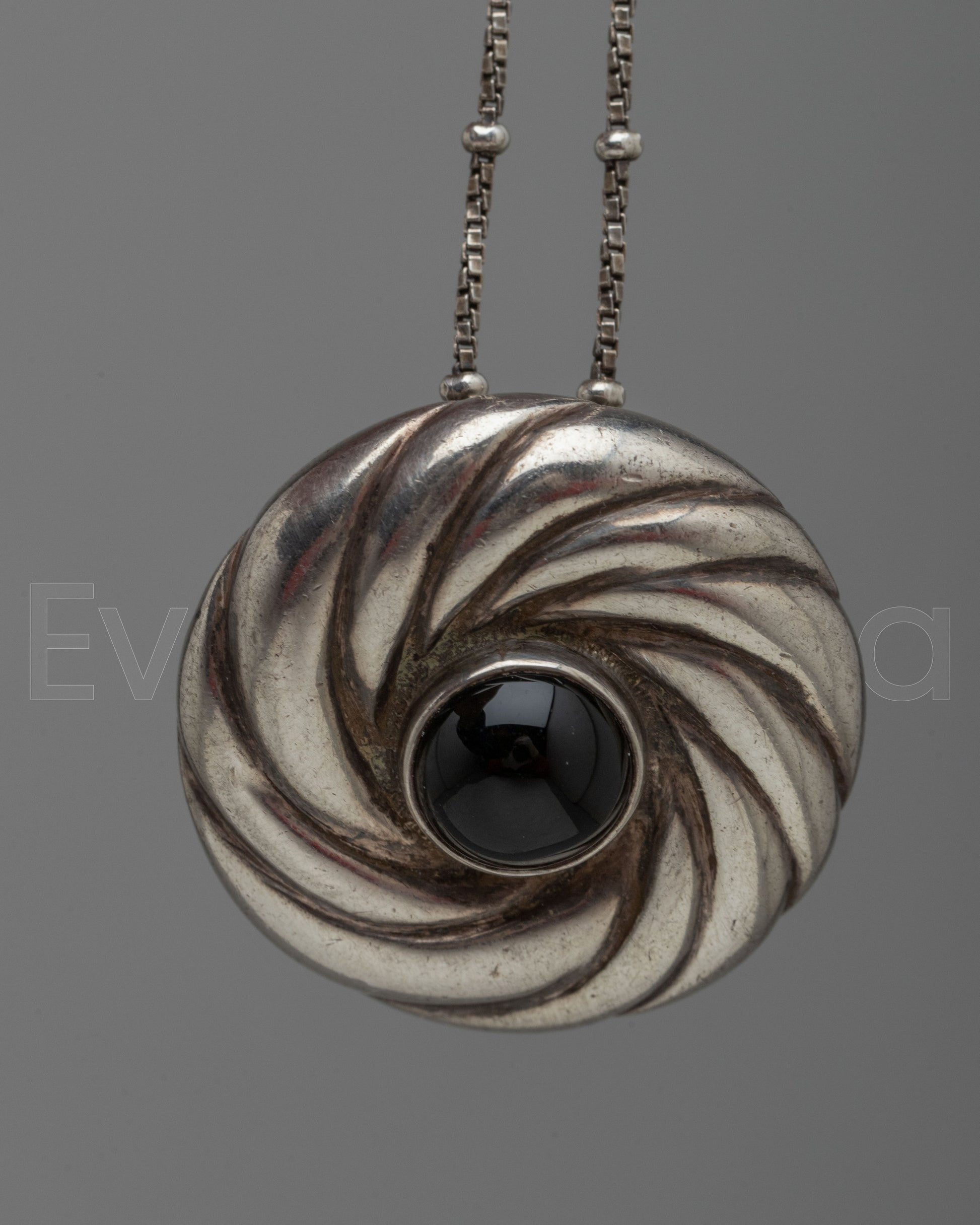Circle Black Onyx