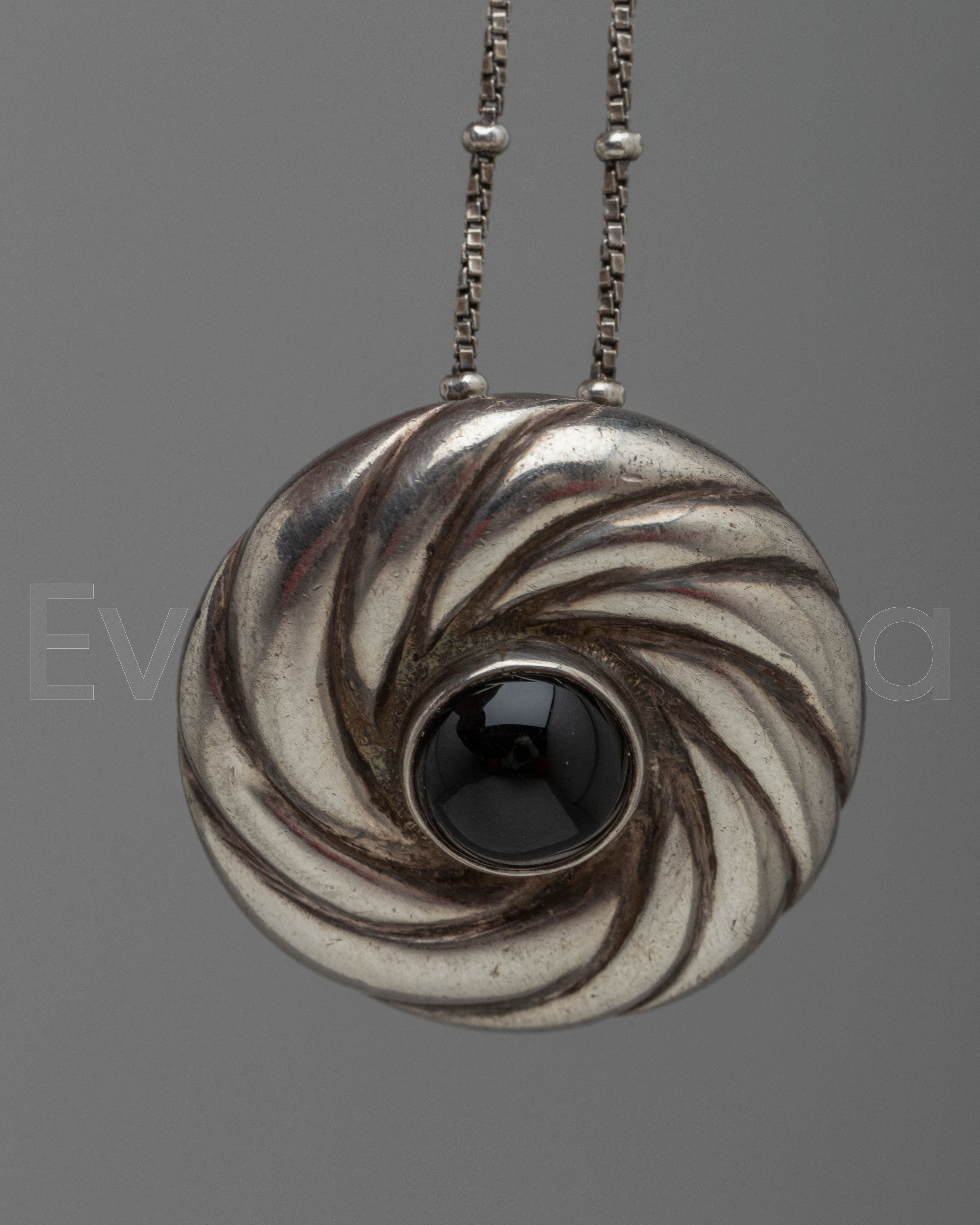 Circle Black Onyx