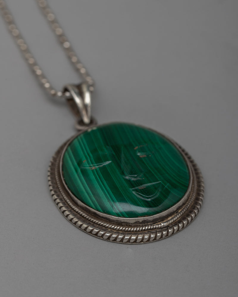 Malachite Stone Locket | Vibrant Green Gemstone Pendant for Healing