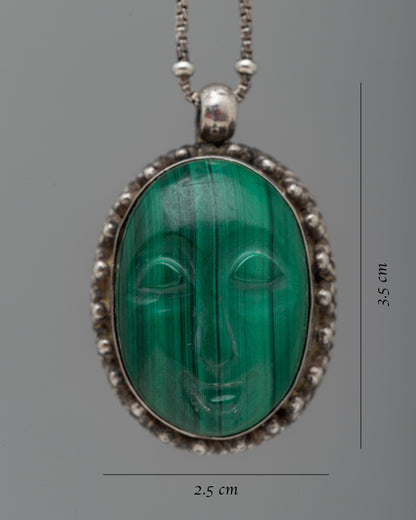 Oval Green Malachite Locket | Elegant Green Stone Jewelry