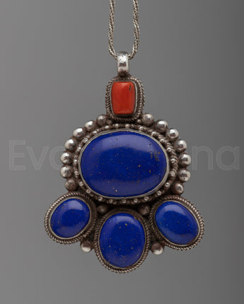  Coral Locket