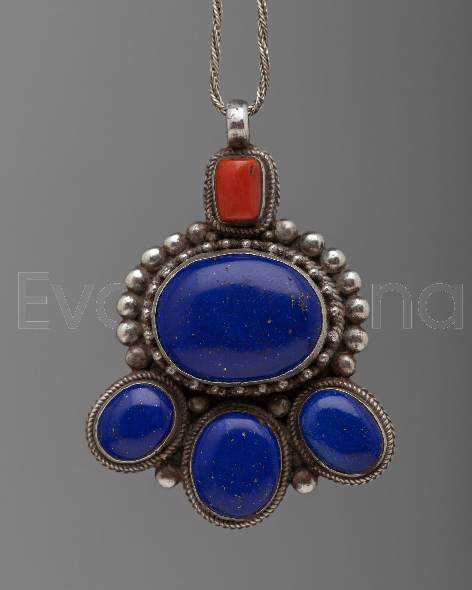  Coral Locket